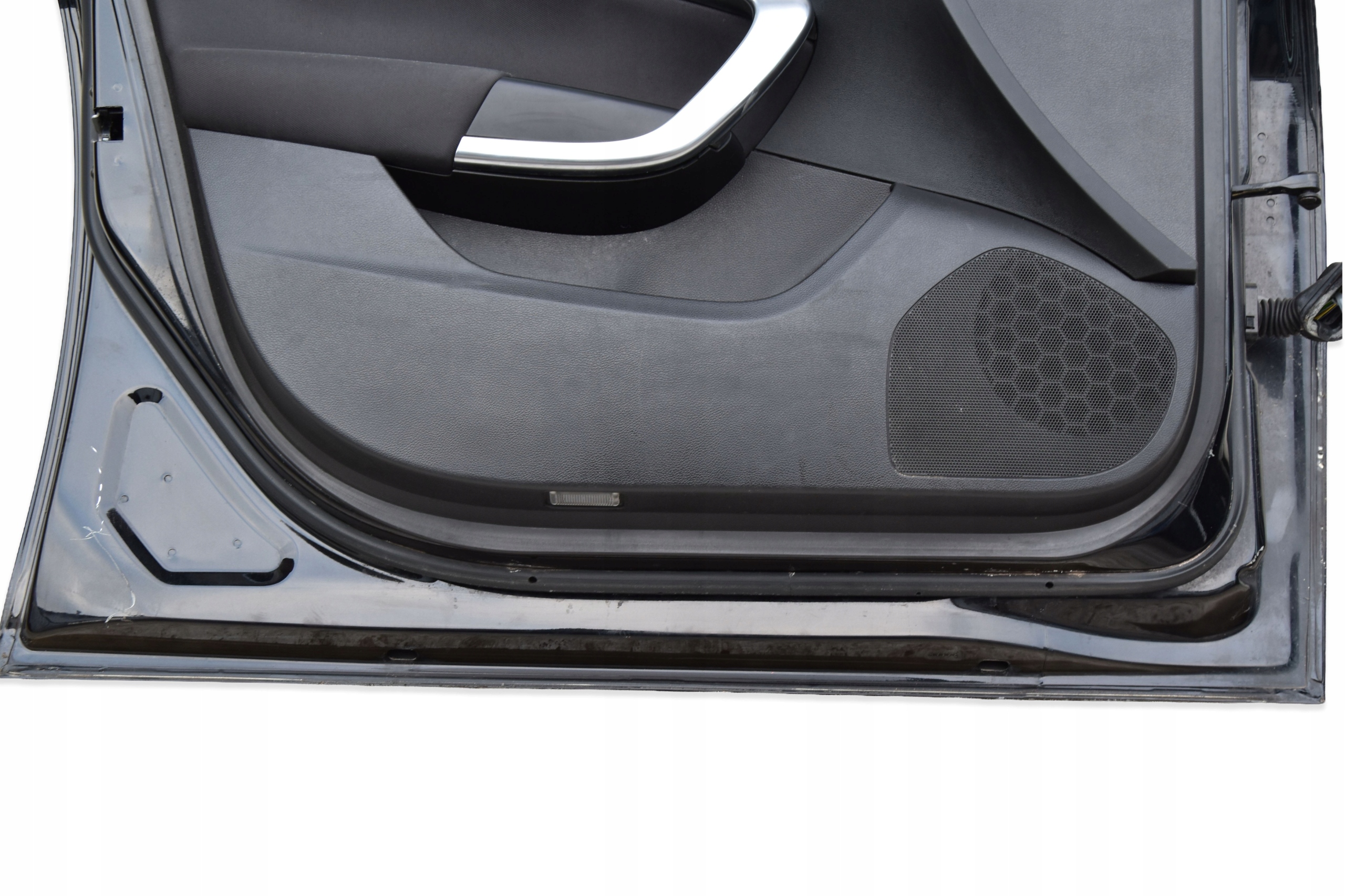 door left front OPEL INSIGNIA A KOMBI 2008-2017 colour: Z22Y