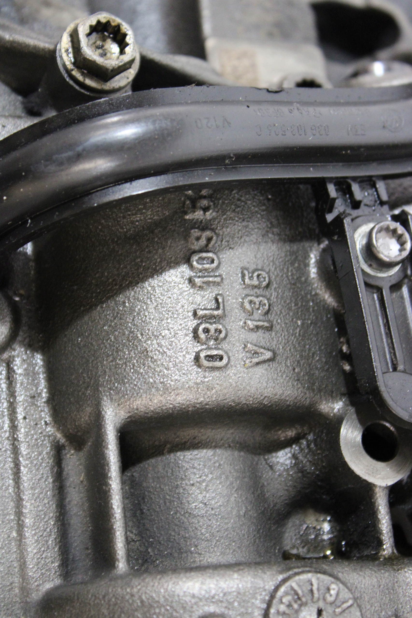 Ölpumpe VW PASSAT B7 3AA 03L109537