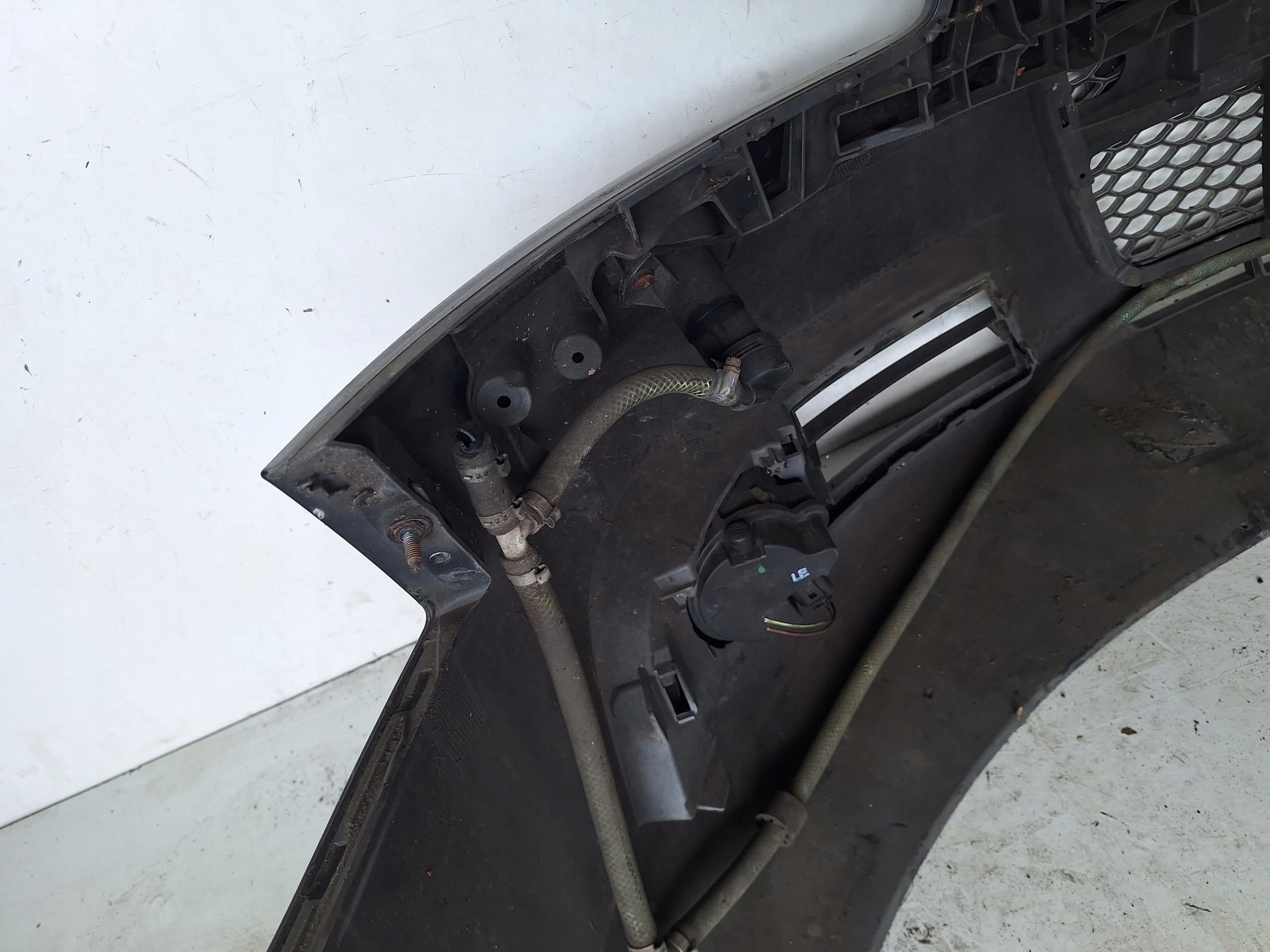 AUDI A6 C6 04-08 bumper + XENON S-LINE