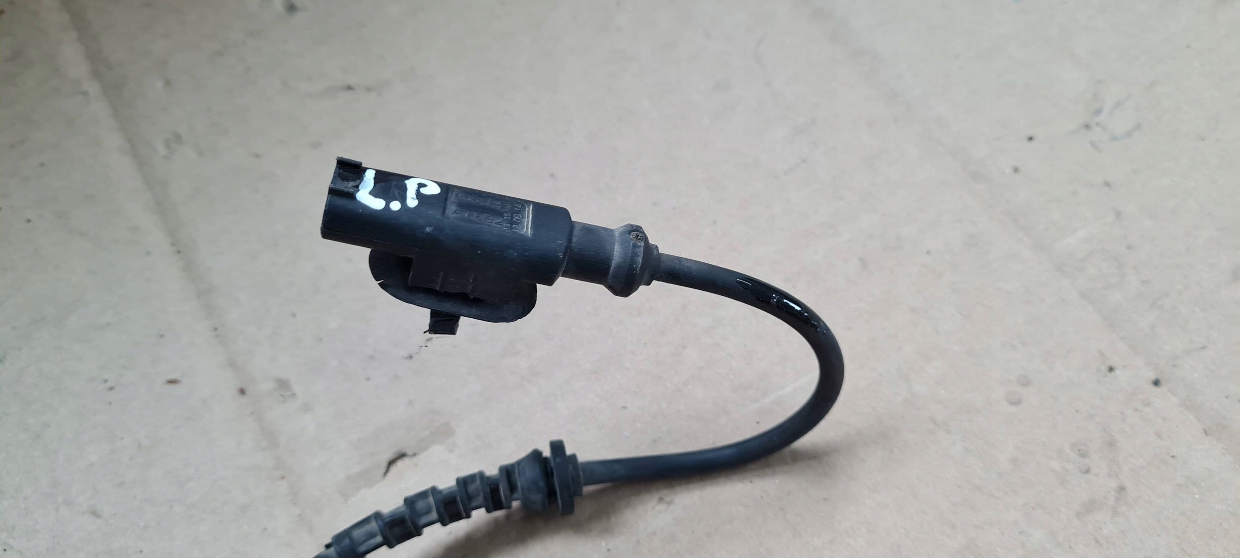 Maserati Quattroporte VI sensor ABS wheels front 670006719