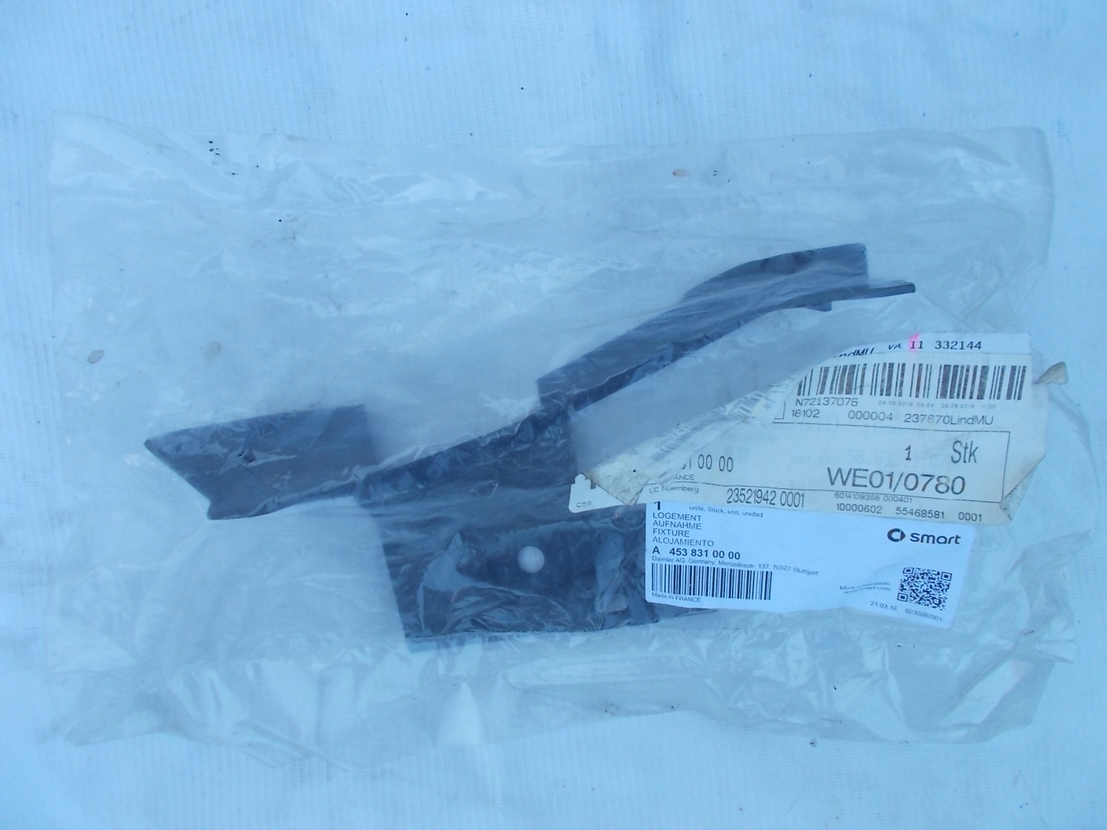 MERCEDES SMART 453 FORFOUR ŚLIZG ZDERZAKA LEWY