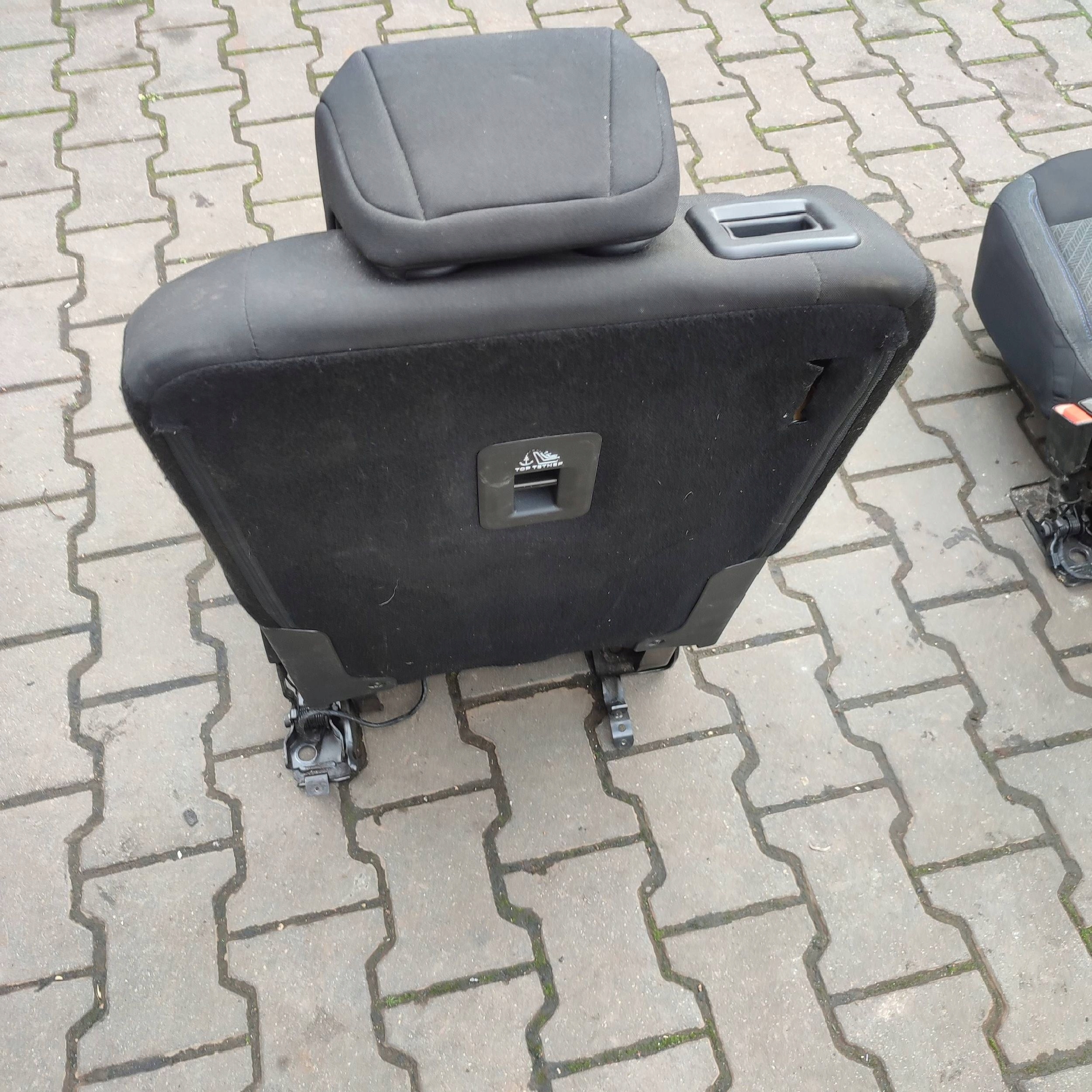 hinten Sitz heck Seite rechts Peugeot Rifter