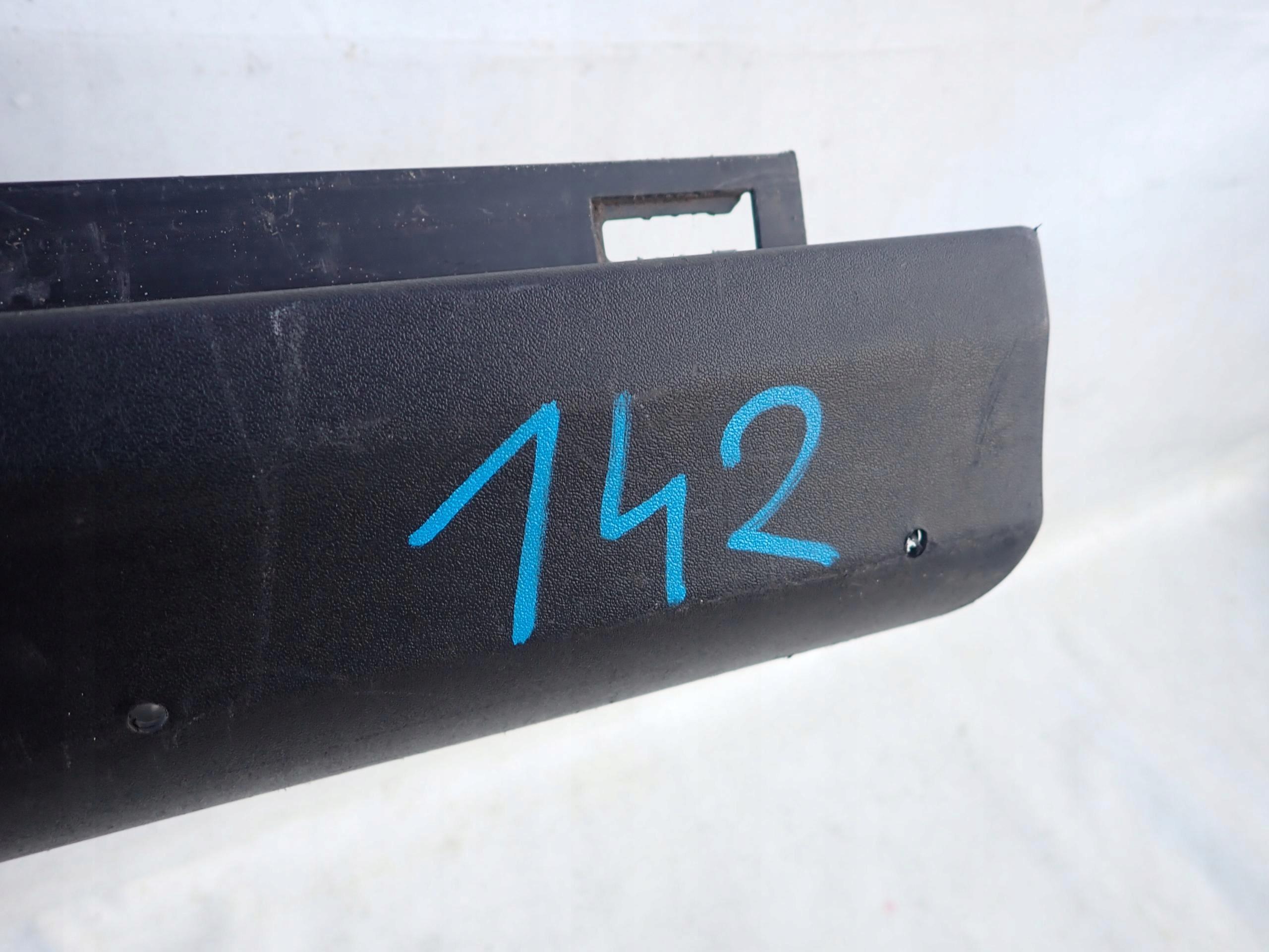 VOLVO XC60 and 08-13 moulding threshold right threshold right