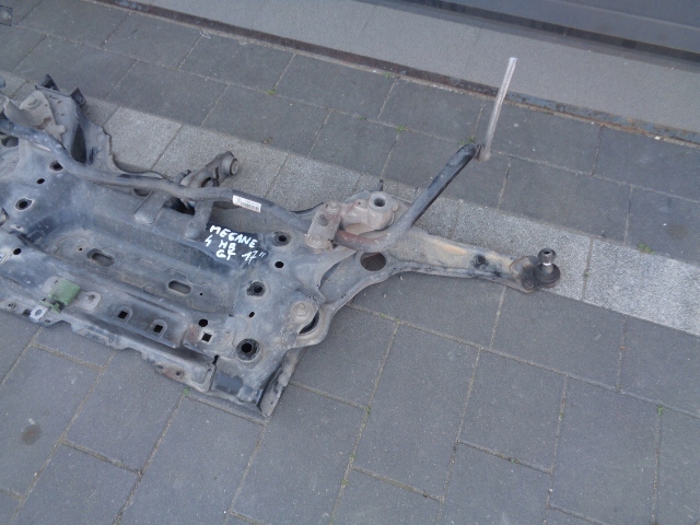 WÓZEK SANKI WAHACZE RENAULT MEGANE IV HB 1.6 TCE 17 ROK Typ samochodu Samochody osobowe