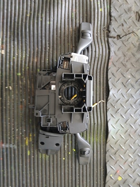 DEVIO LUCI TERGICRISTALLO TERGI Ford OE 4M5T-14A664-AB