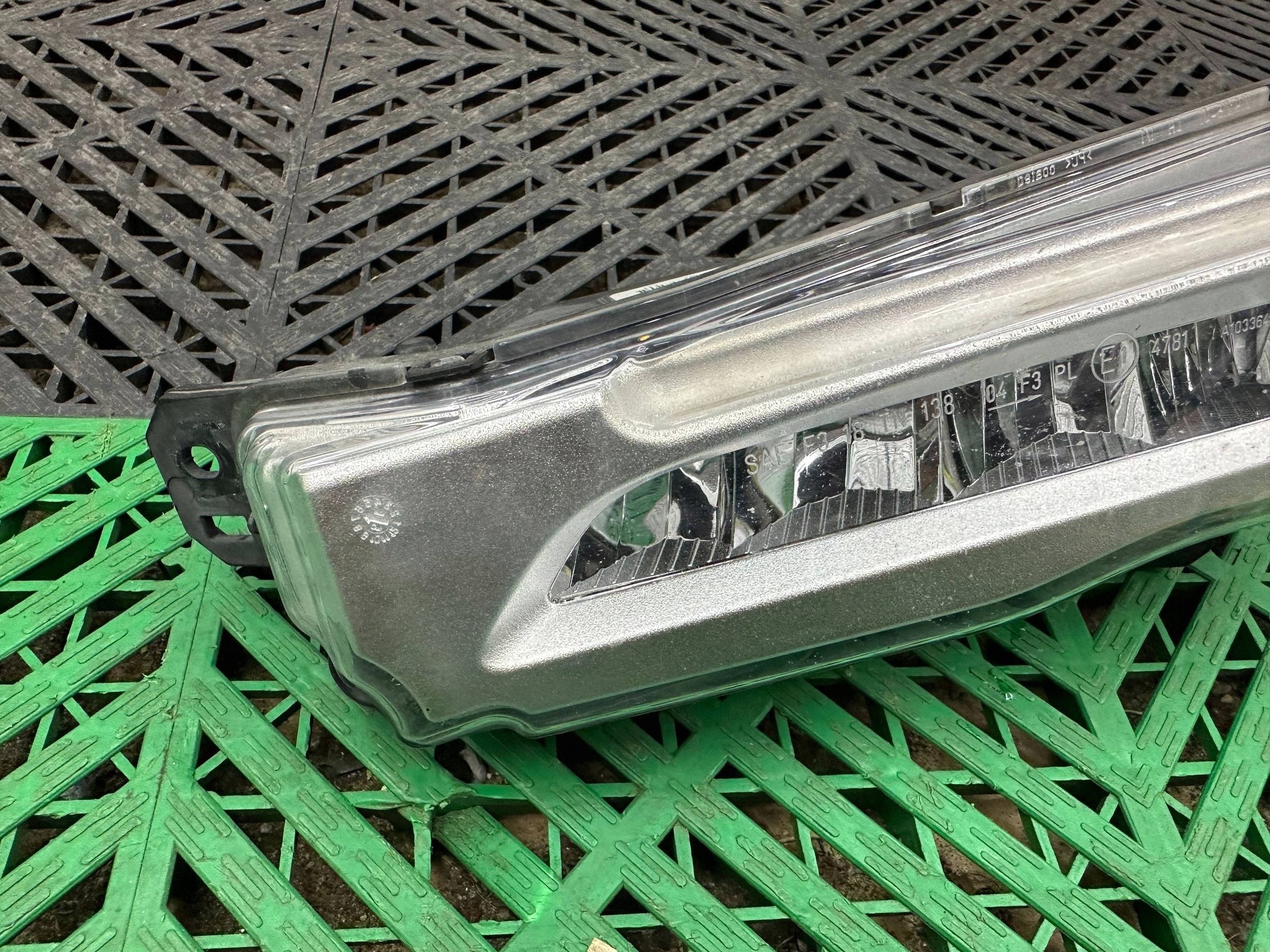 light fog lights front BMW X5 G05 7406365