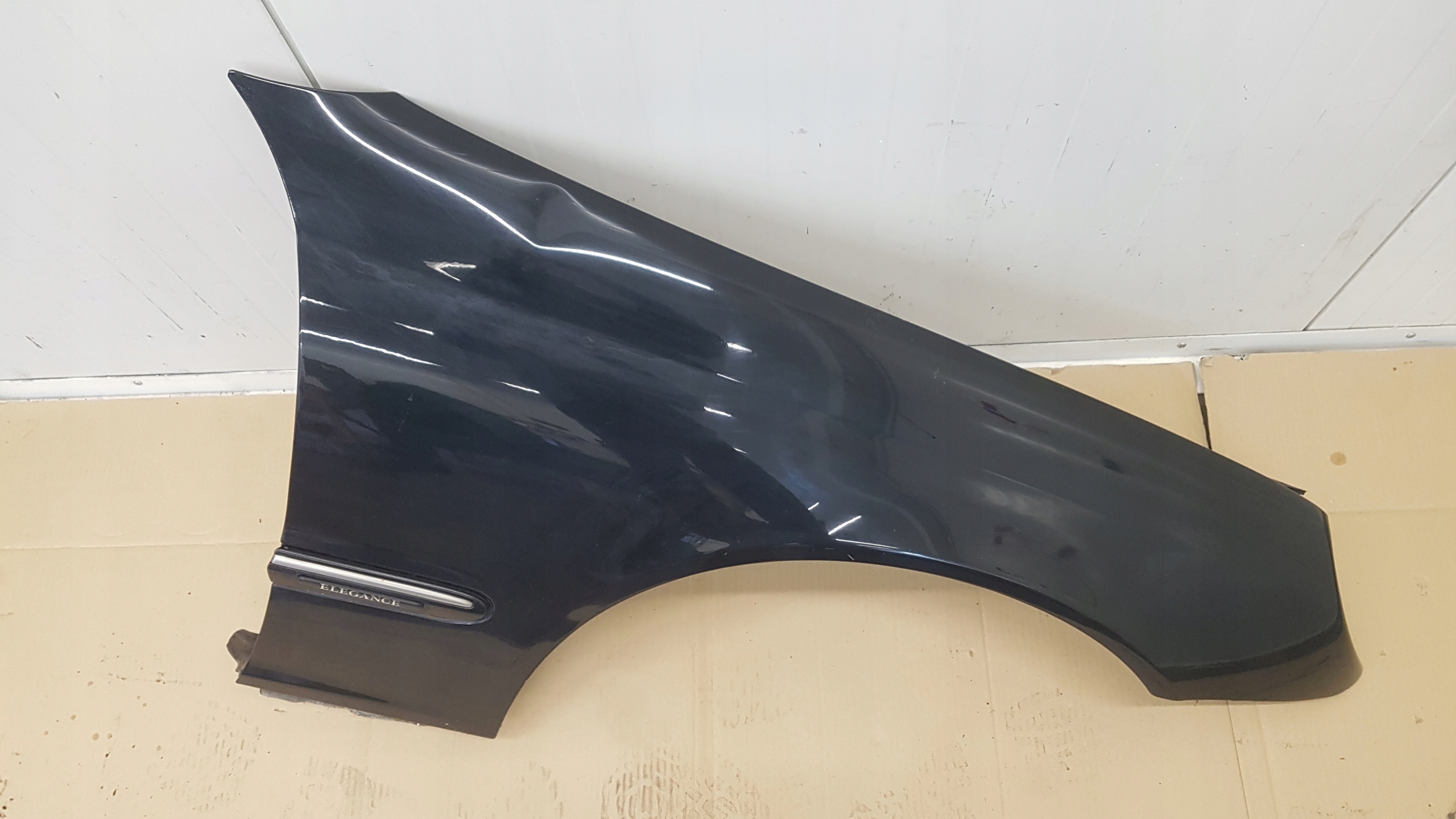 fender right front MERCEDES-BENZ C-KLASA W203