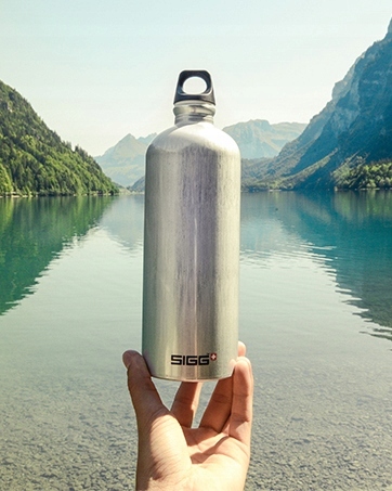Sigg Alu Láhev Na Vodu 1L Lehká, odolná, ekologická, outdoorová pro sport