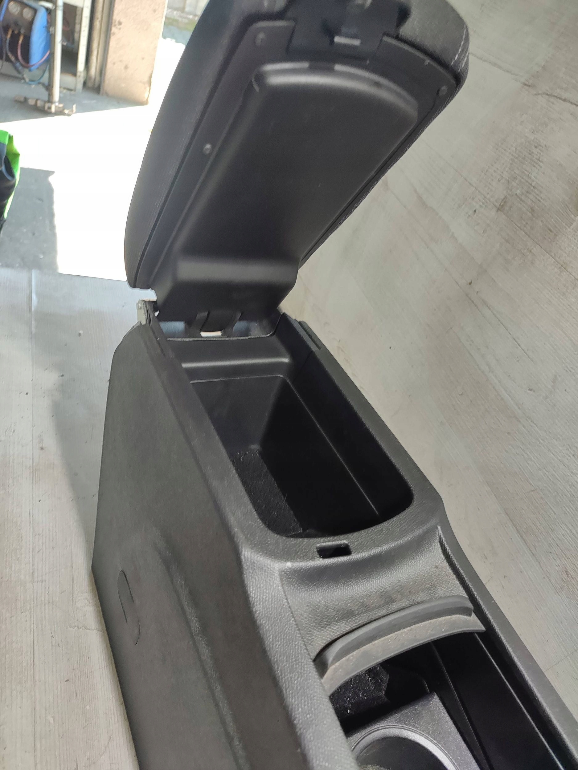 Peugeot 308 2019 Tunel central