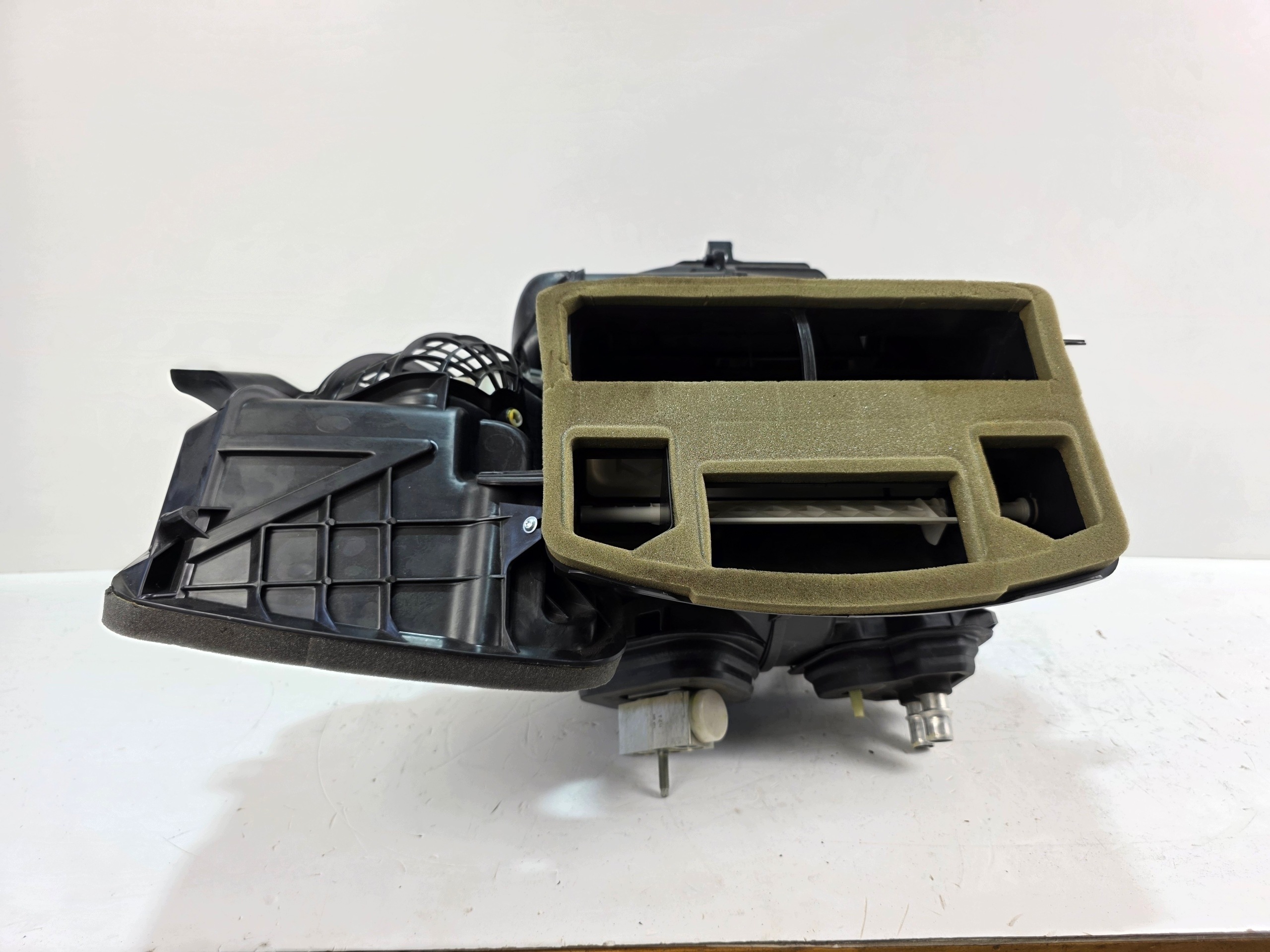 heating heater FORD PUMA MK2 H1BH-19B555-AG