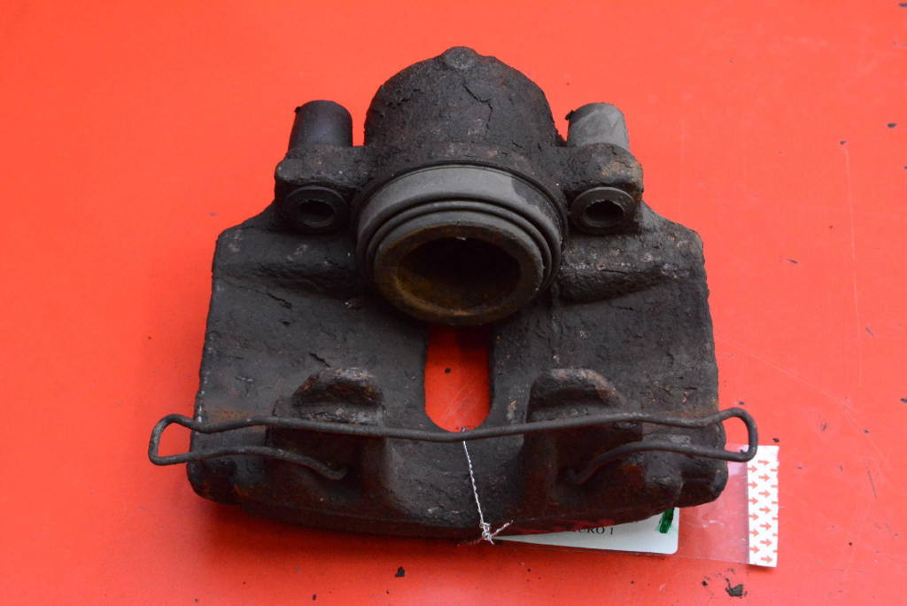 caliper brake right front VW PASSAT B7 2.0 TDI 140 KM 10-15