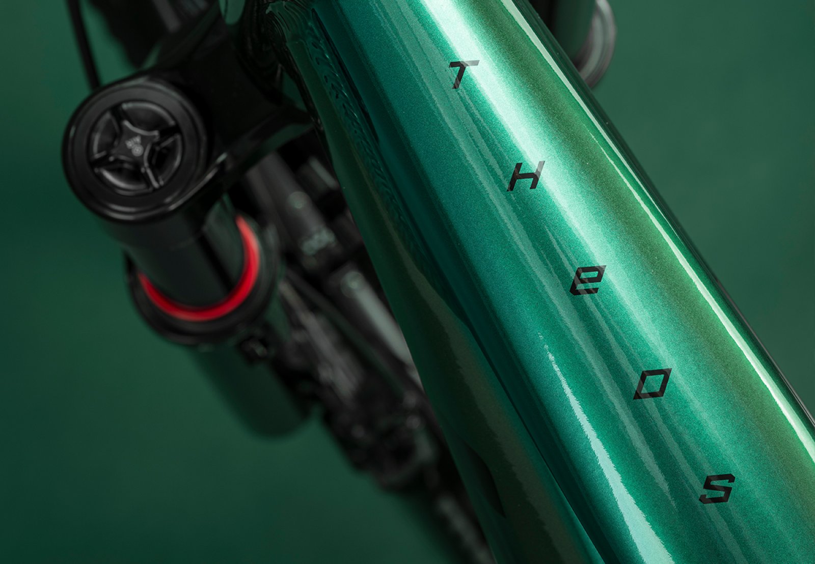 ROWER ELEKTRYCZNY KELLYS Theos R30 P Steel Blue L 29"/27.5" 725Wh PANASONIC Rozmiar ramy L