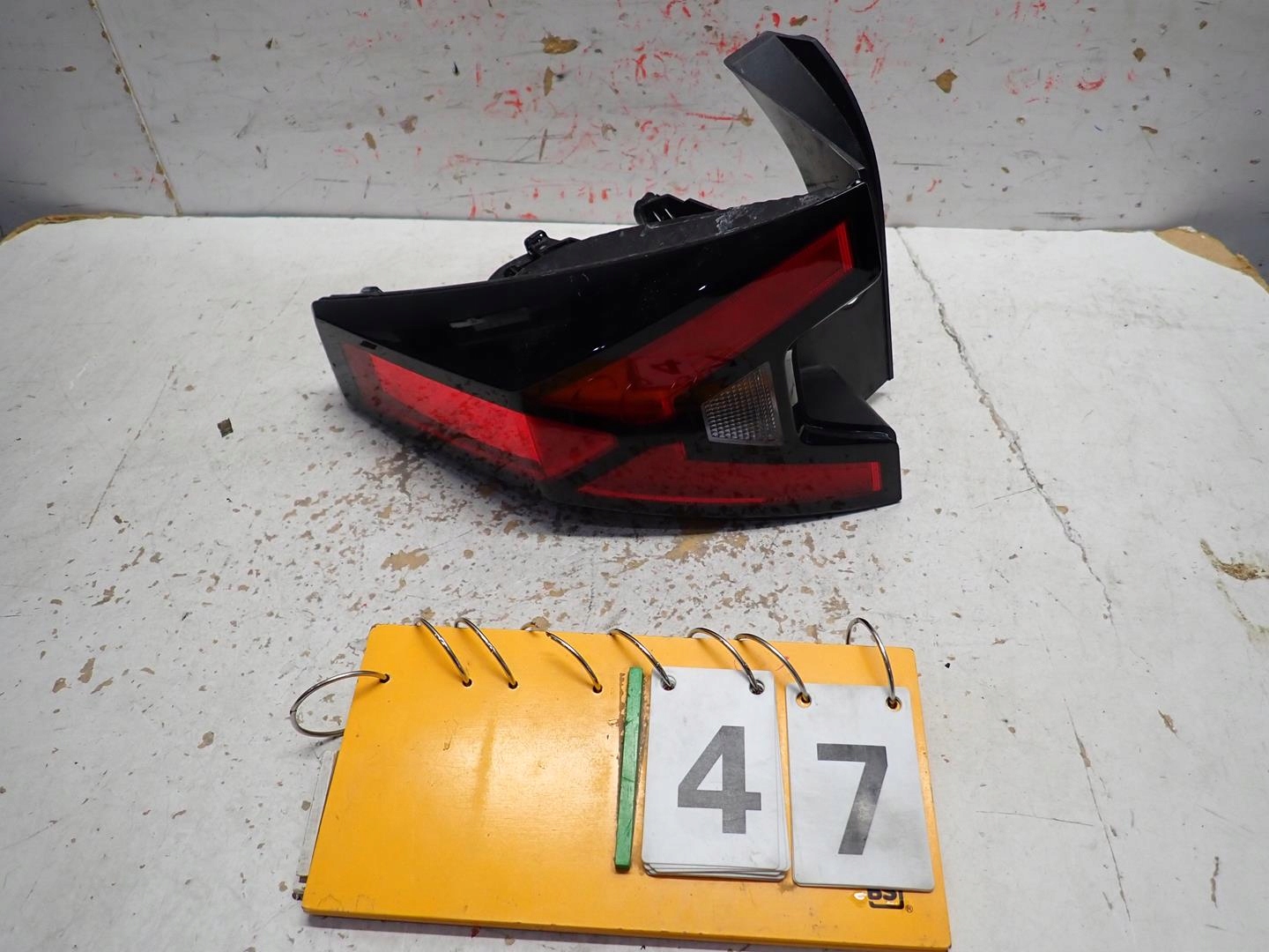 light rear part rear left DACIA DUSTER III 2024- 265559174
