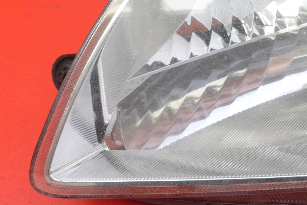 REFLEKTOR left light front EU 5J1941015 SKODA FABIA 2 II 07-10