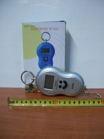 Waga ręczna 50kg elektroniczna hakowa wędkarska  LCD  PND-4105 — 2