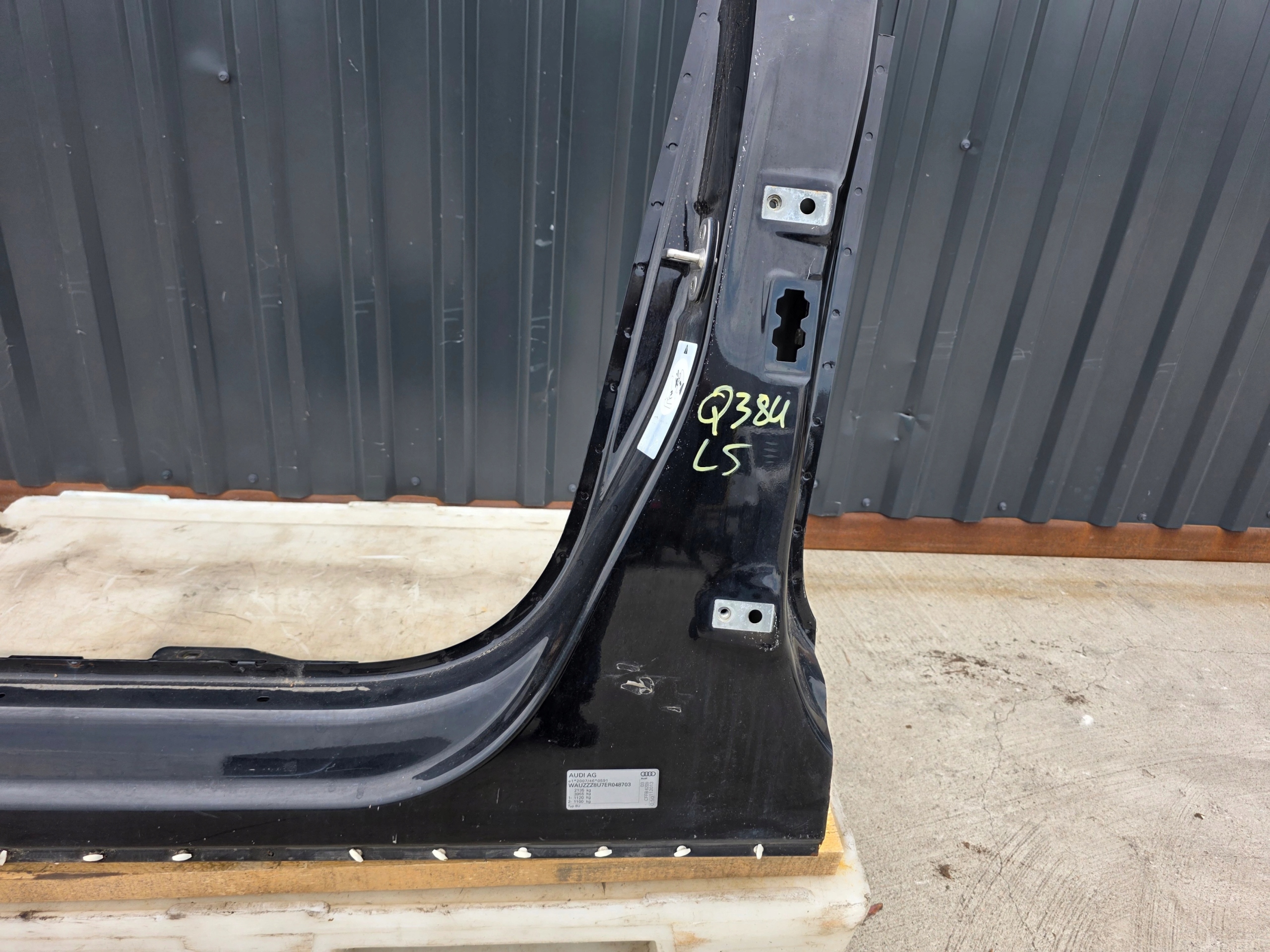 quarter threshold pillar B left side driver´s AUDI Q3 8U 2011-2016 original !