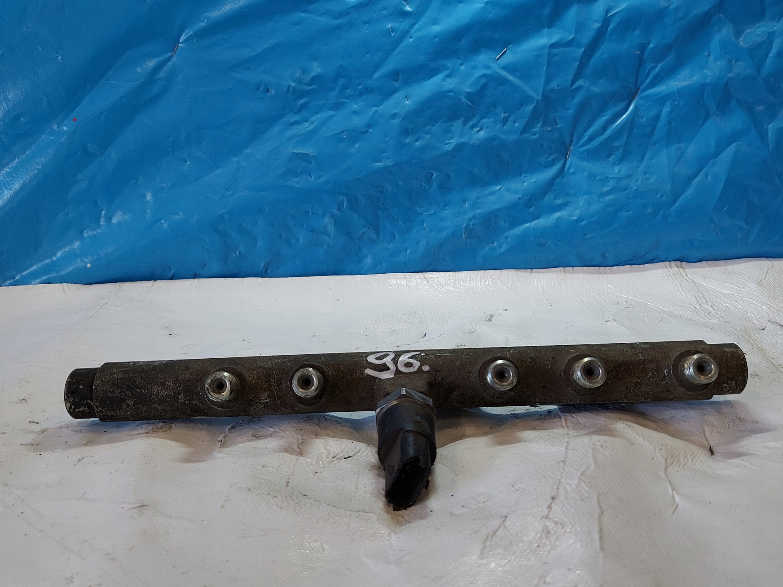 Rampe injection FIAT STILO 1.9 JTD 0445214016