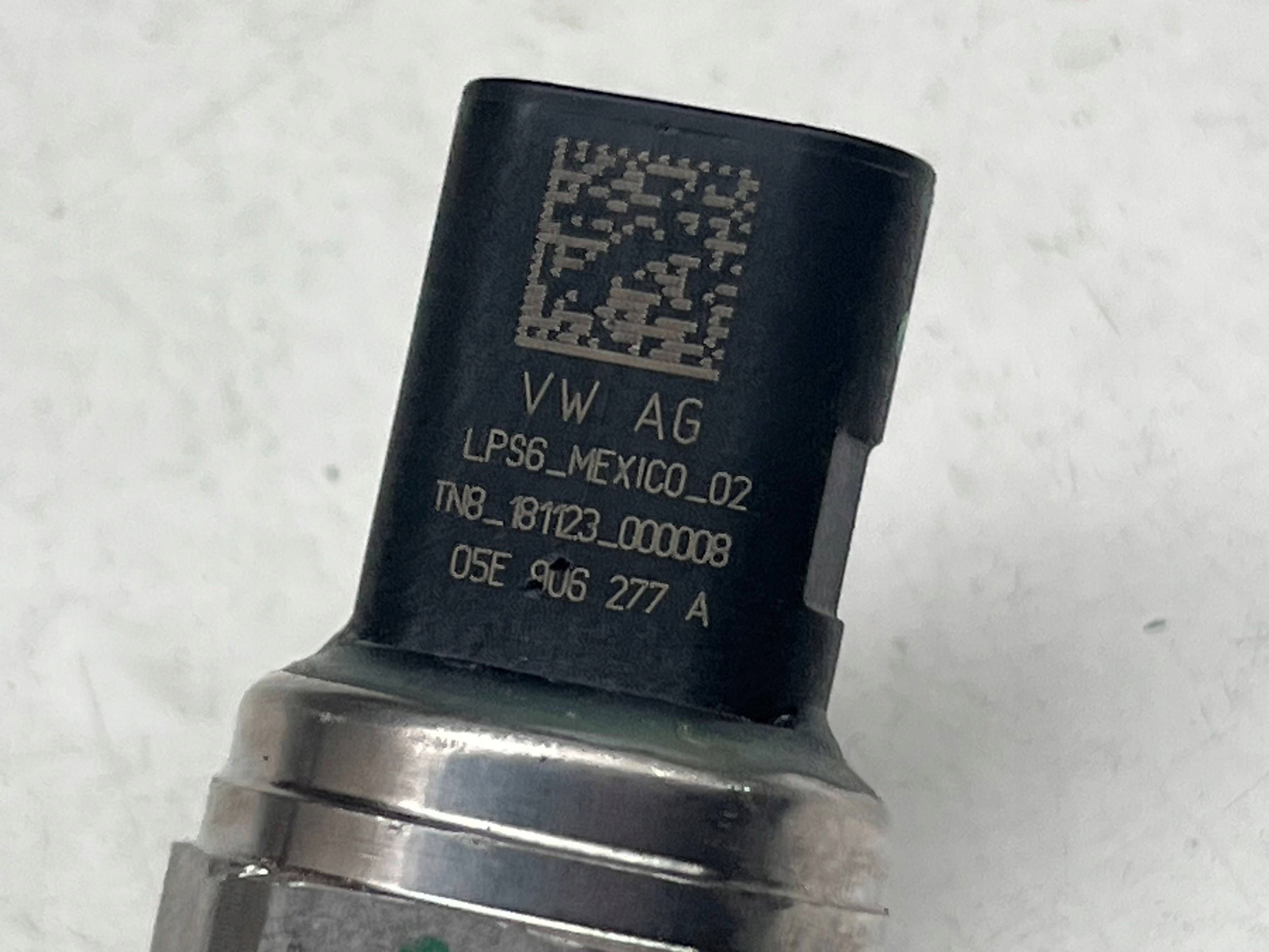 sensore pressione olio Skoda Fabia Mk3 (NJ) 05E906277A !J