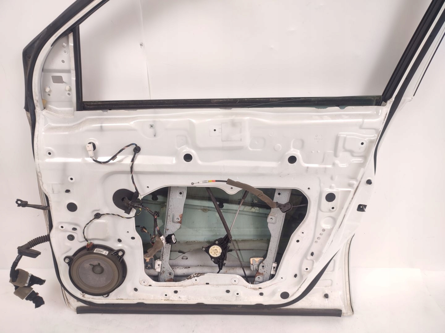 door right front RENAULT KOLEOS and (2008-2011) TEQXA