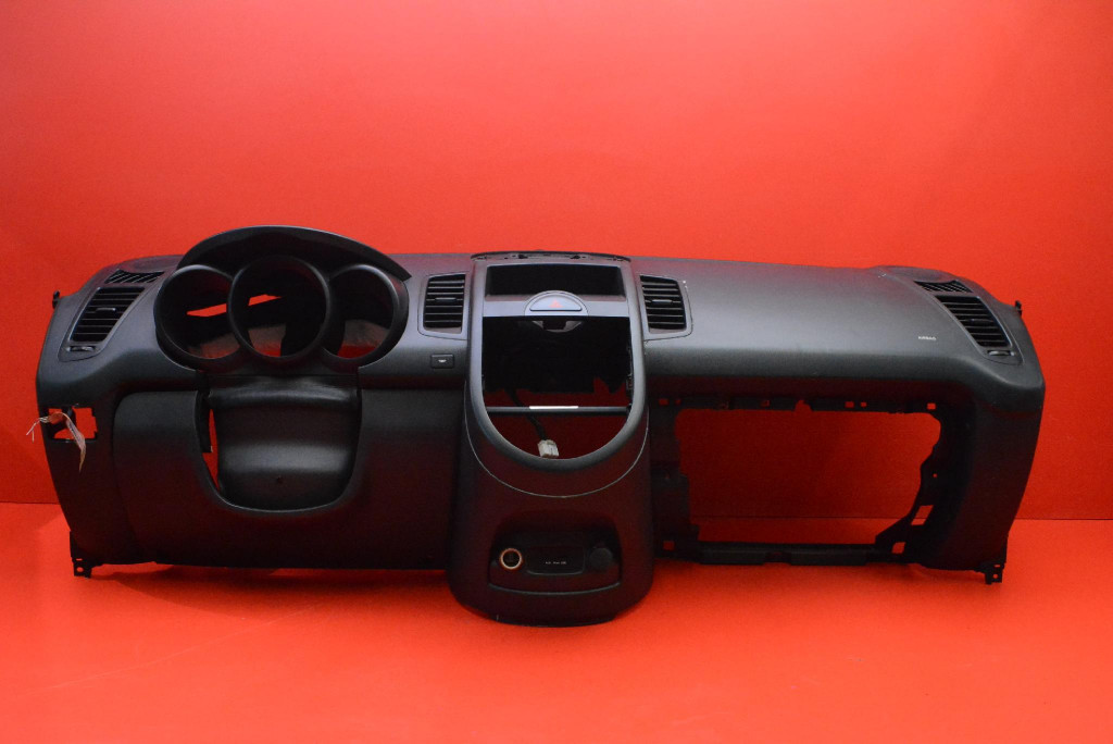 dashboard instrument panel console cockpit airbag EU KIA SOUL 1 and 08-11