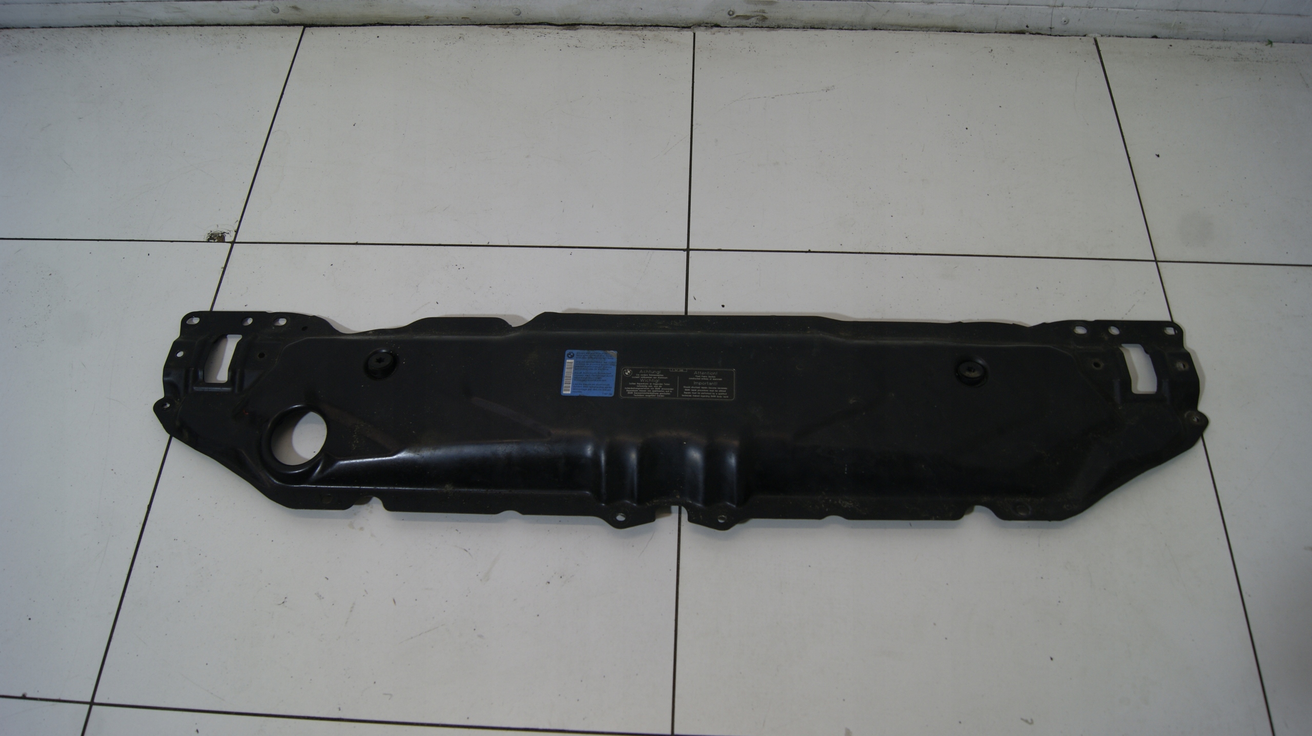 support panel for radiators upper pillar BMW E60 5164-703374116