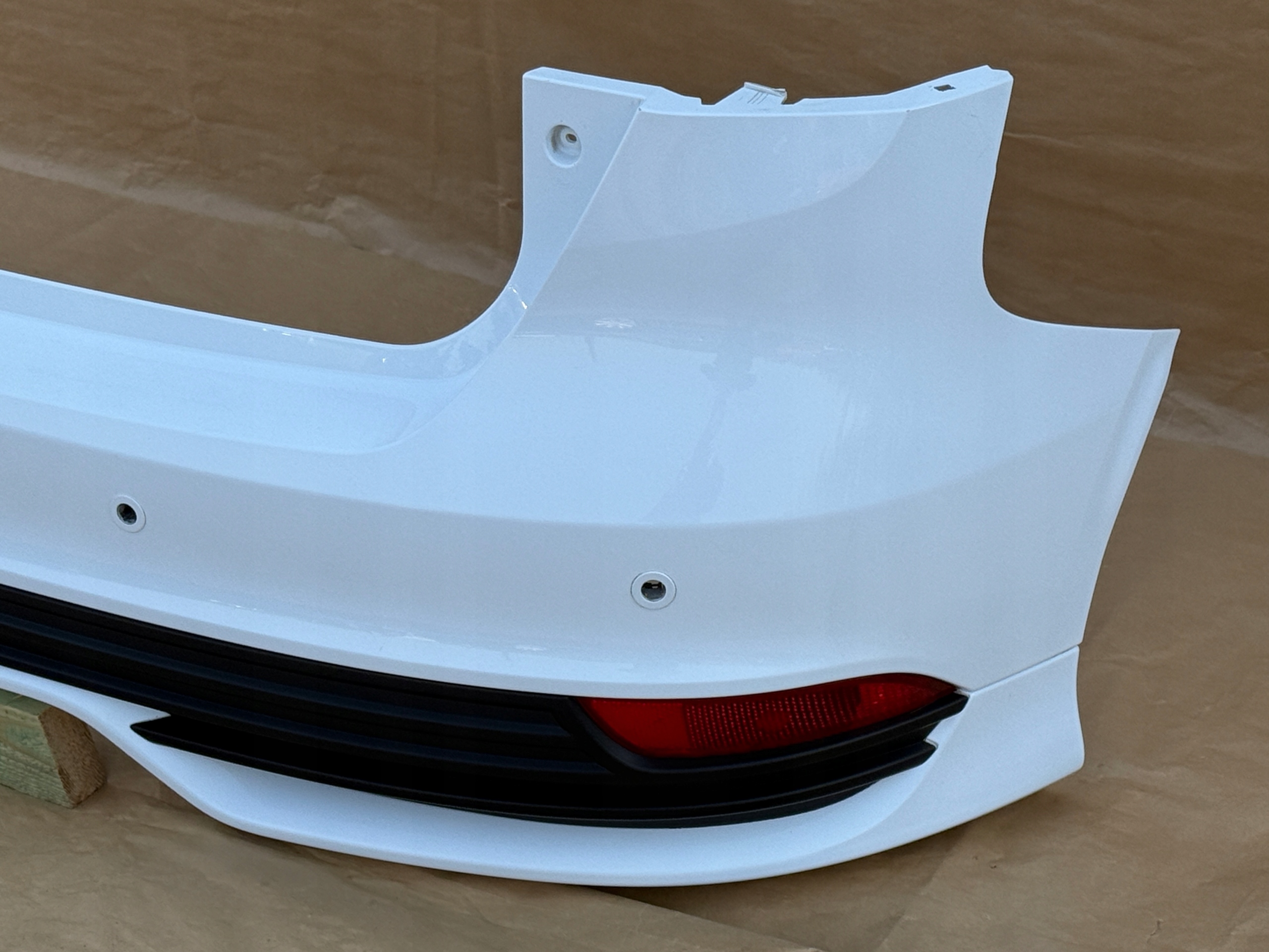 FORD FOCUS MK3 LIFT ST 2014-2018 stoßstange heck HATCHBACK FROZEN WHITE