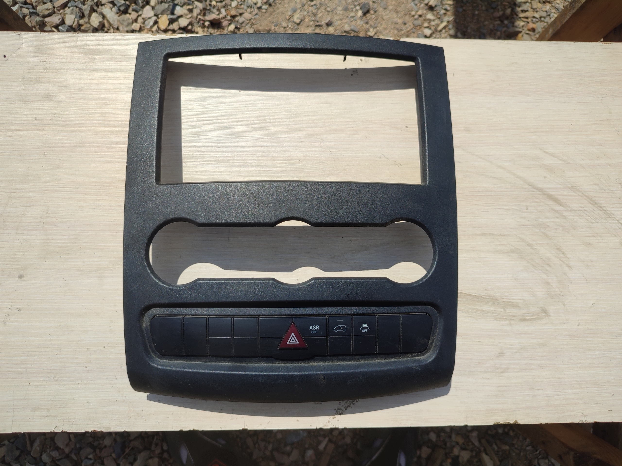 Châssis Console RADIA MERCEDES SPRINTER W906 A9066800017