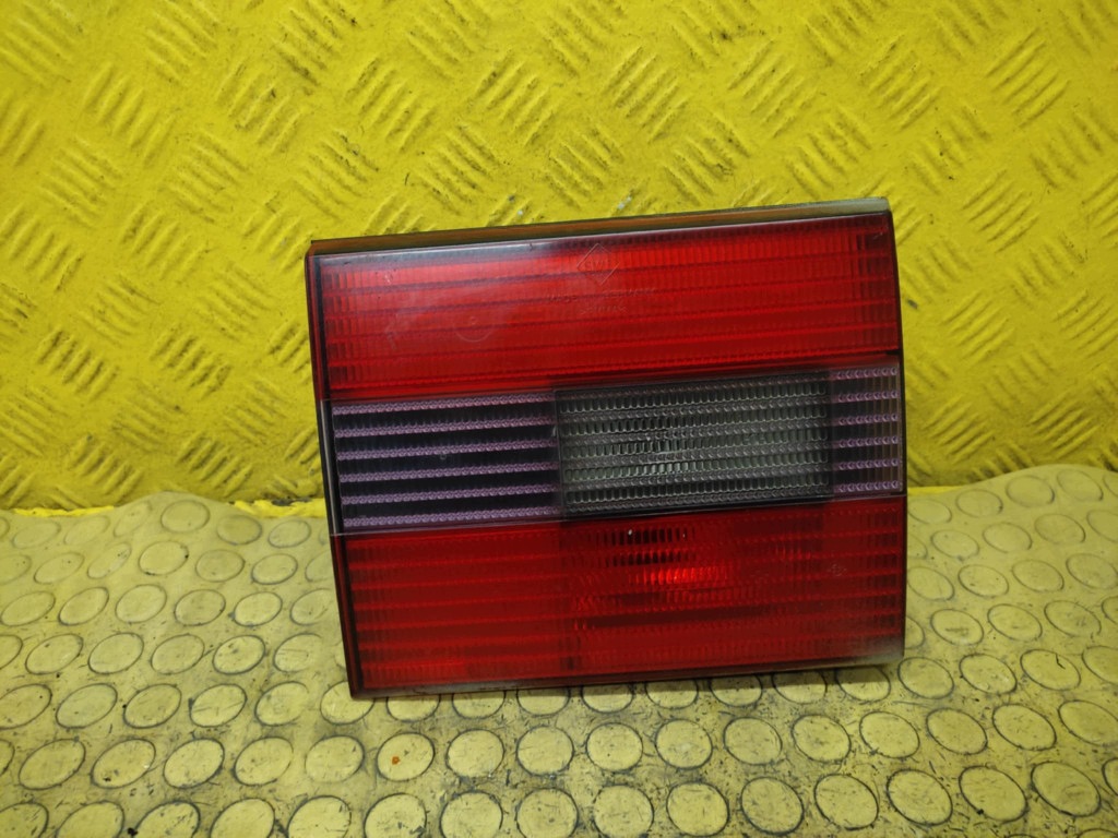 VW PASSAT B4 KOMBI light left rear part to the bonnet 3A9945107B