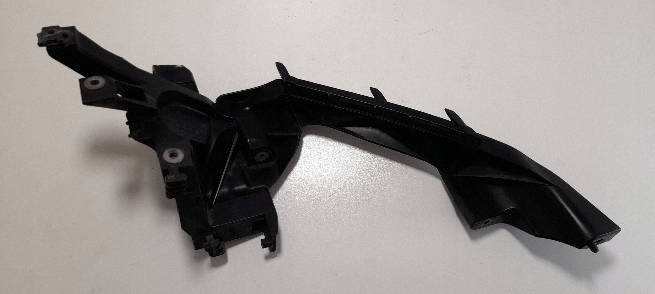 Audi Q5 SQ5 FY support lights przedniej right 80A805608B (QD79)