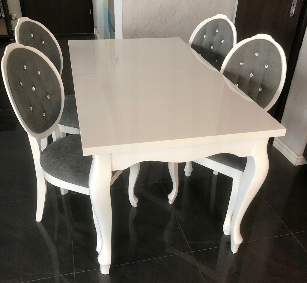 Stół glamour zdobiony biały połysk nogi ludwik Marka Jarych