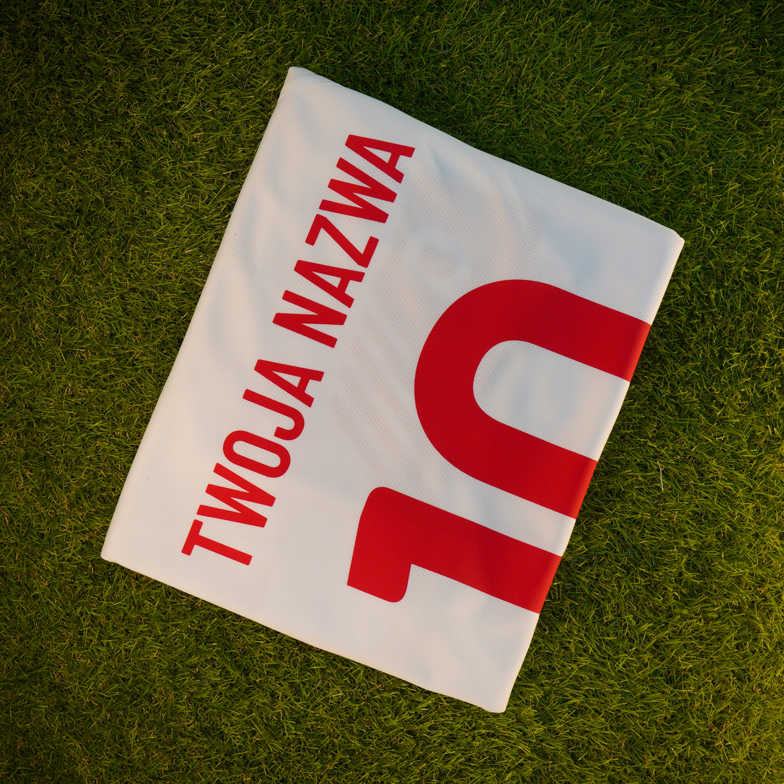 Koszulka Polski z Własnym Imieniem i Numerem Szerokość pod pachami 48 cm