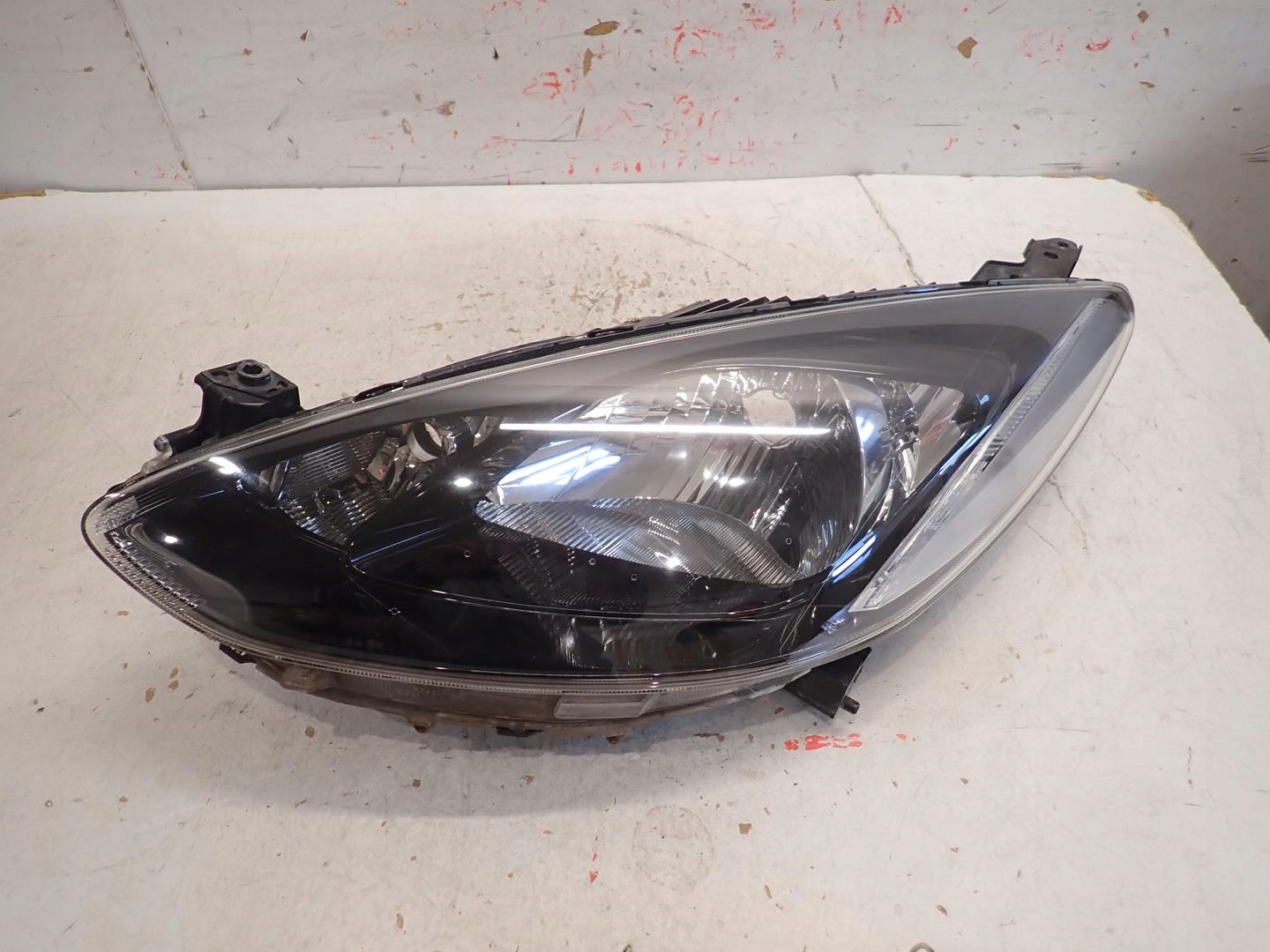 light front front left MAZDA 2 2007-2014