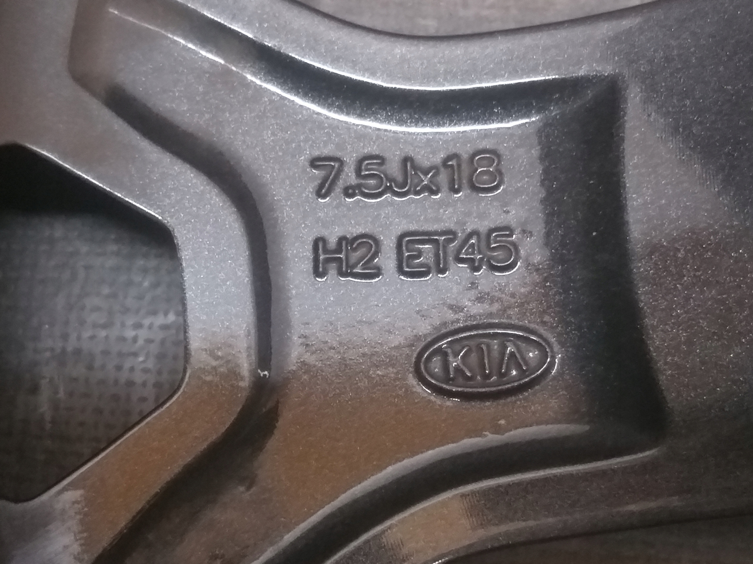 disk hliníkový KIA 7,5J 18" ET45 5X114,3