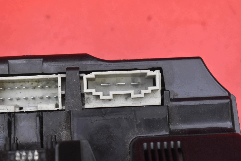 control panel air conditioning devices KLIMY 4F1820043J AUDI A6 C6 04-08