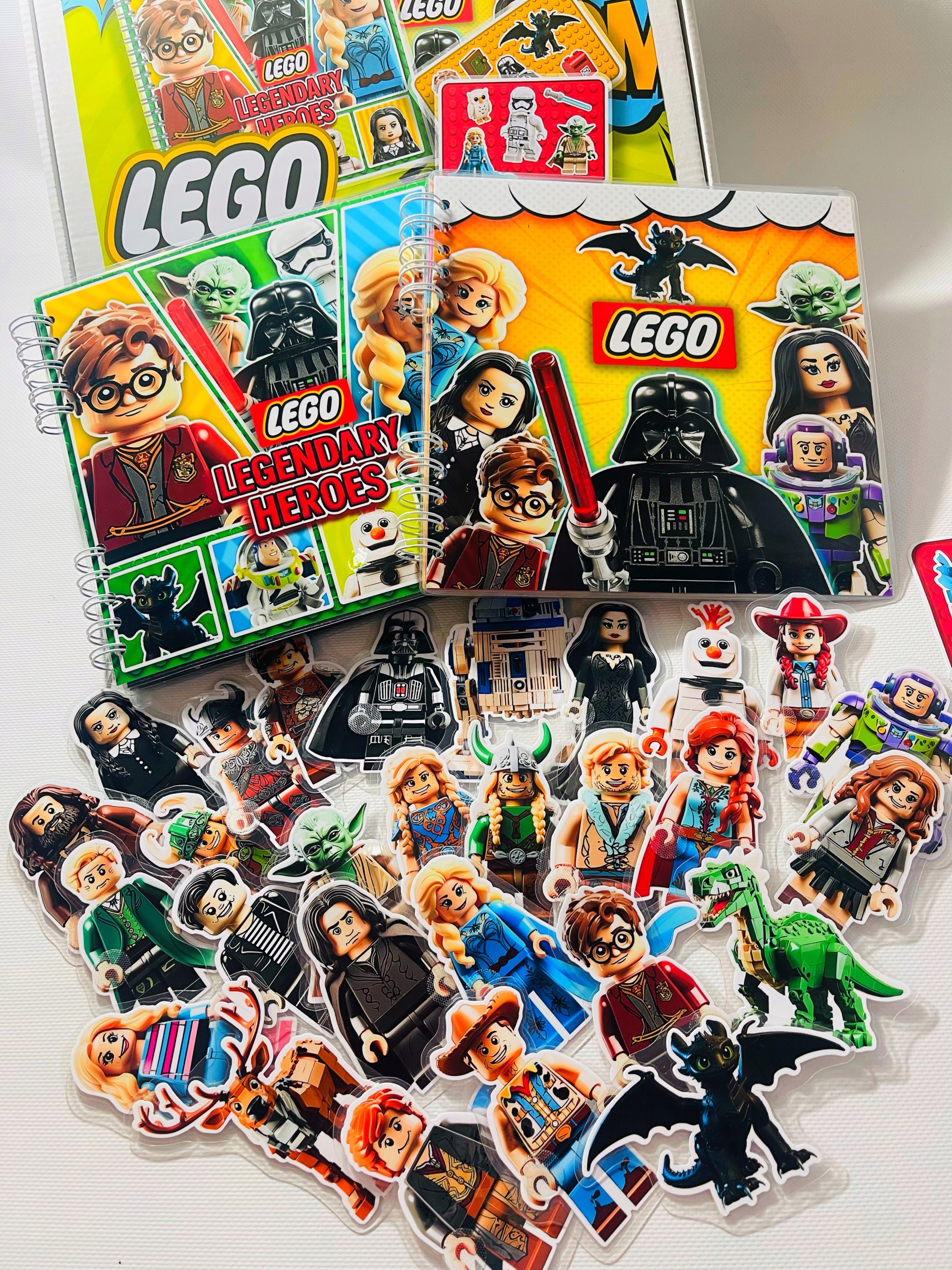 Lego hrdinové kniha hra na suchý zip