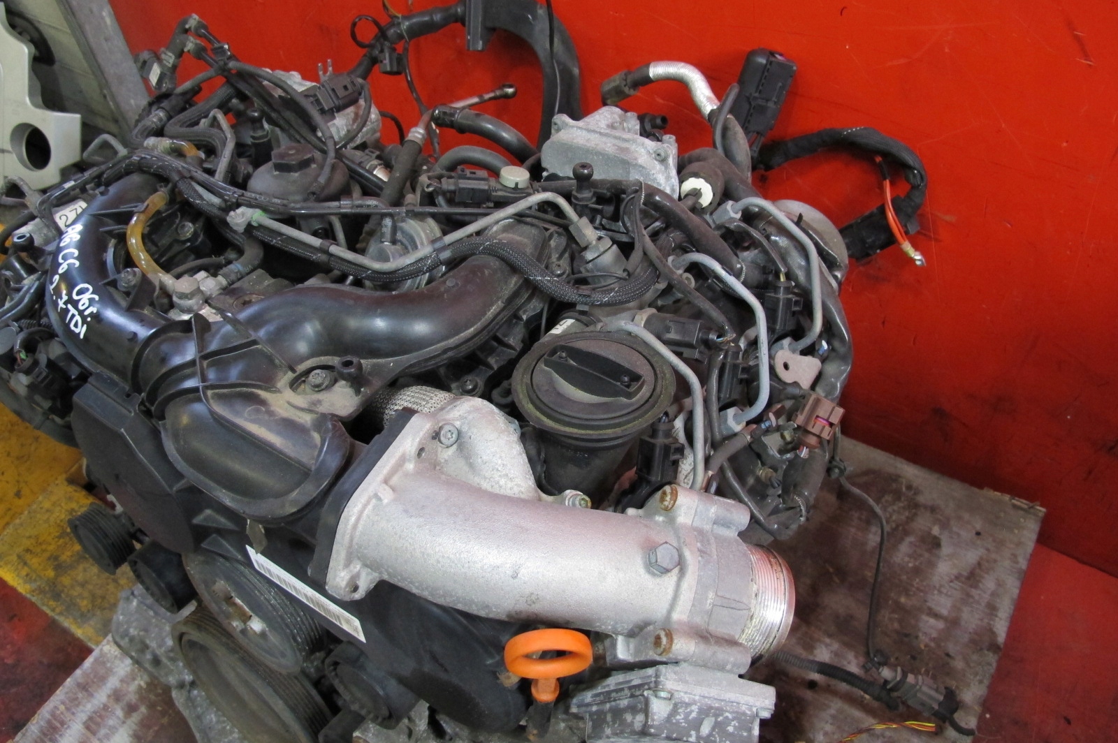 AUDI A4 B7 A6 C6 engine 2.7 TDI V6 BPP injectors pump