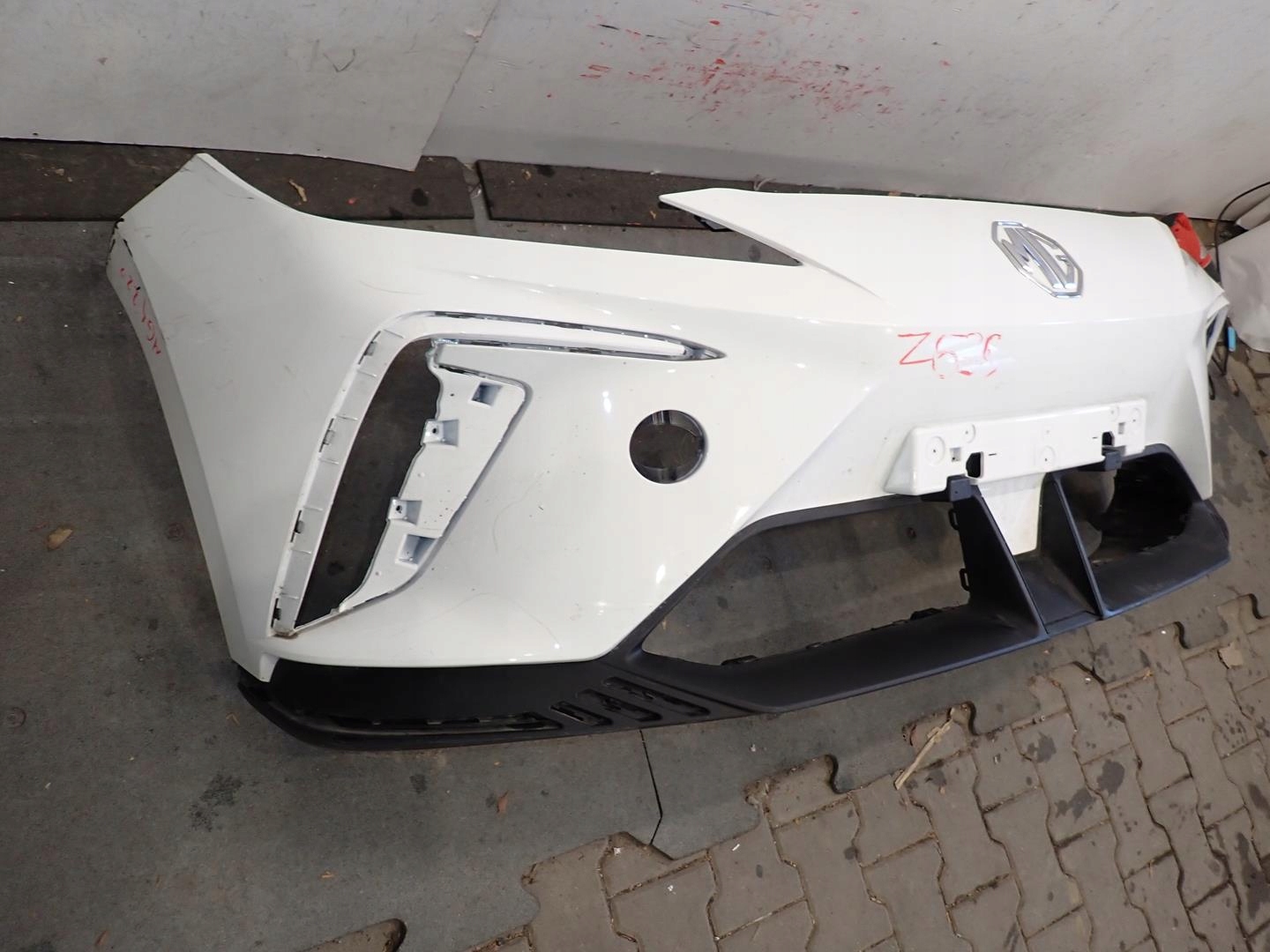 bumper front front MG 4 MG4 2022- 11183302