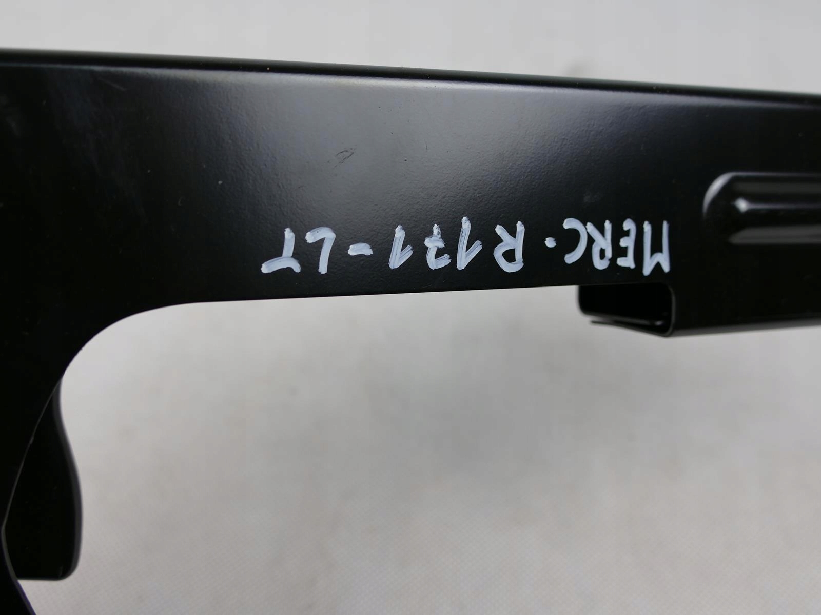 MERCEDES SLK R171 pillar support bracket WYKONCZENIA boot L.T.