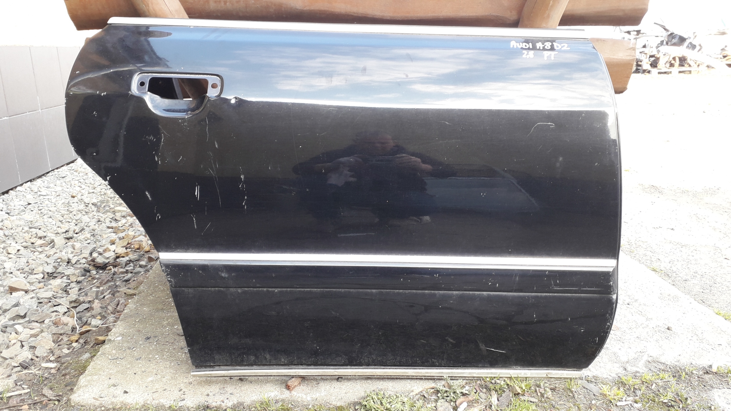 AUDI A8 D2 94-99 DRZWI PRAWE TYLNE Z LISTWĄ LZ5L