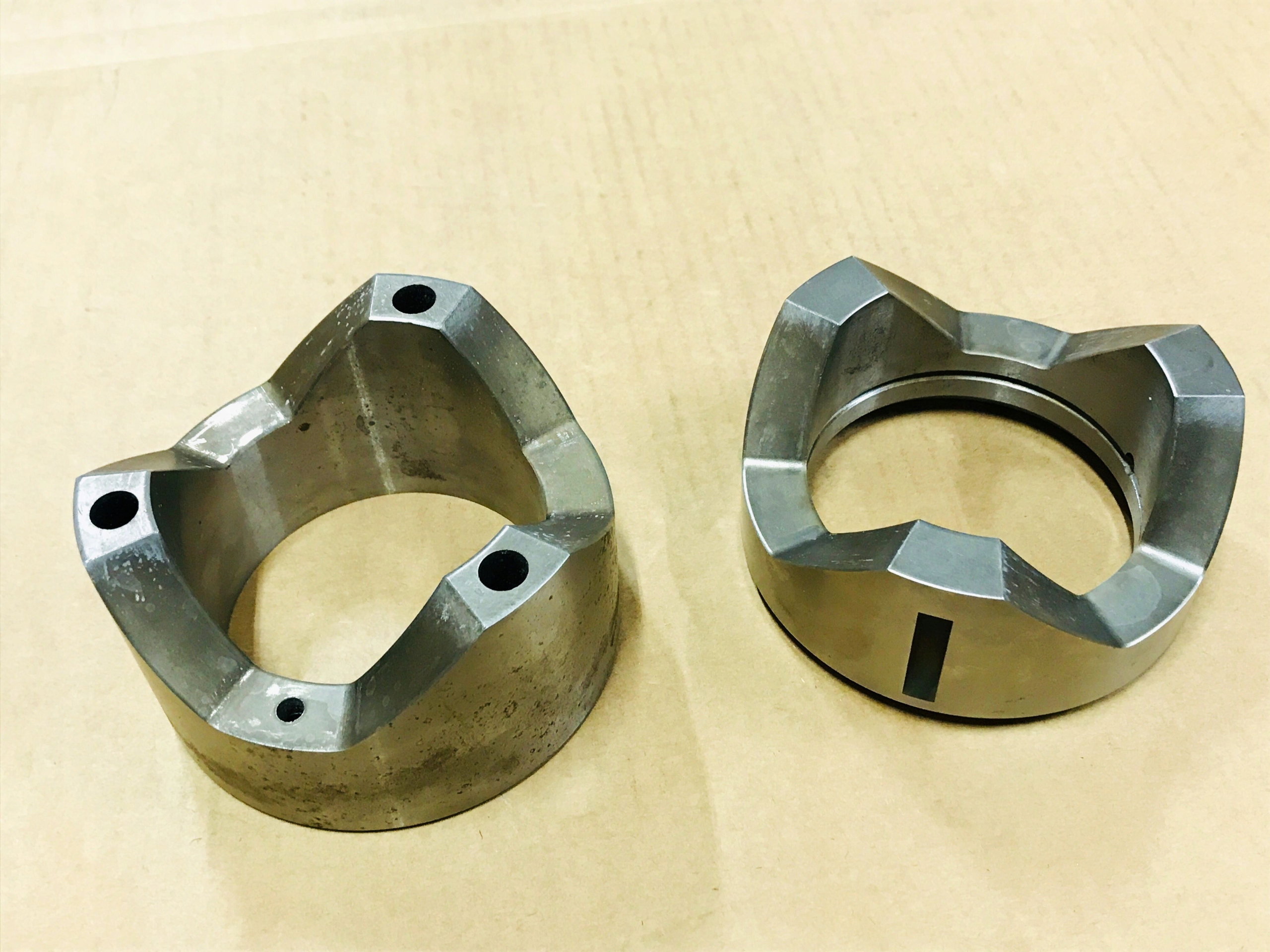 SPRZĘGŁO NAPĘDU WARIATORA JOHN DEERE AH138751