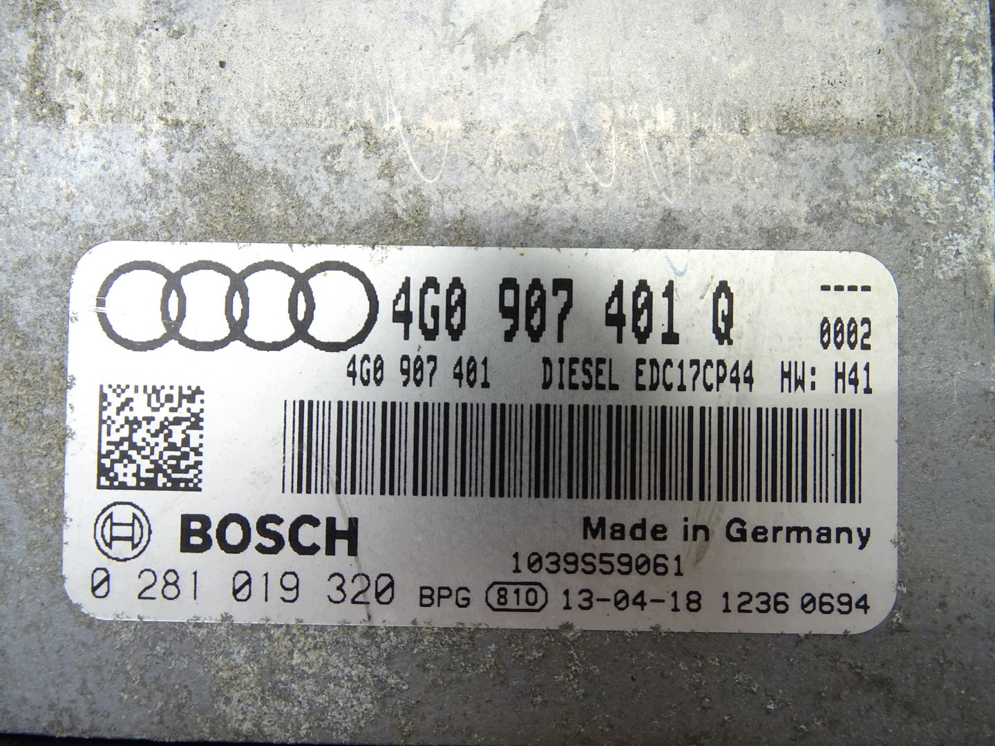 computer control unit of the engine AUDI A6 C7 4G0907401Q