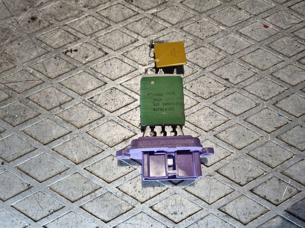 IVECO STRALIS REZYSTOR NAGRZEWNICY 246810 8000