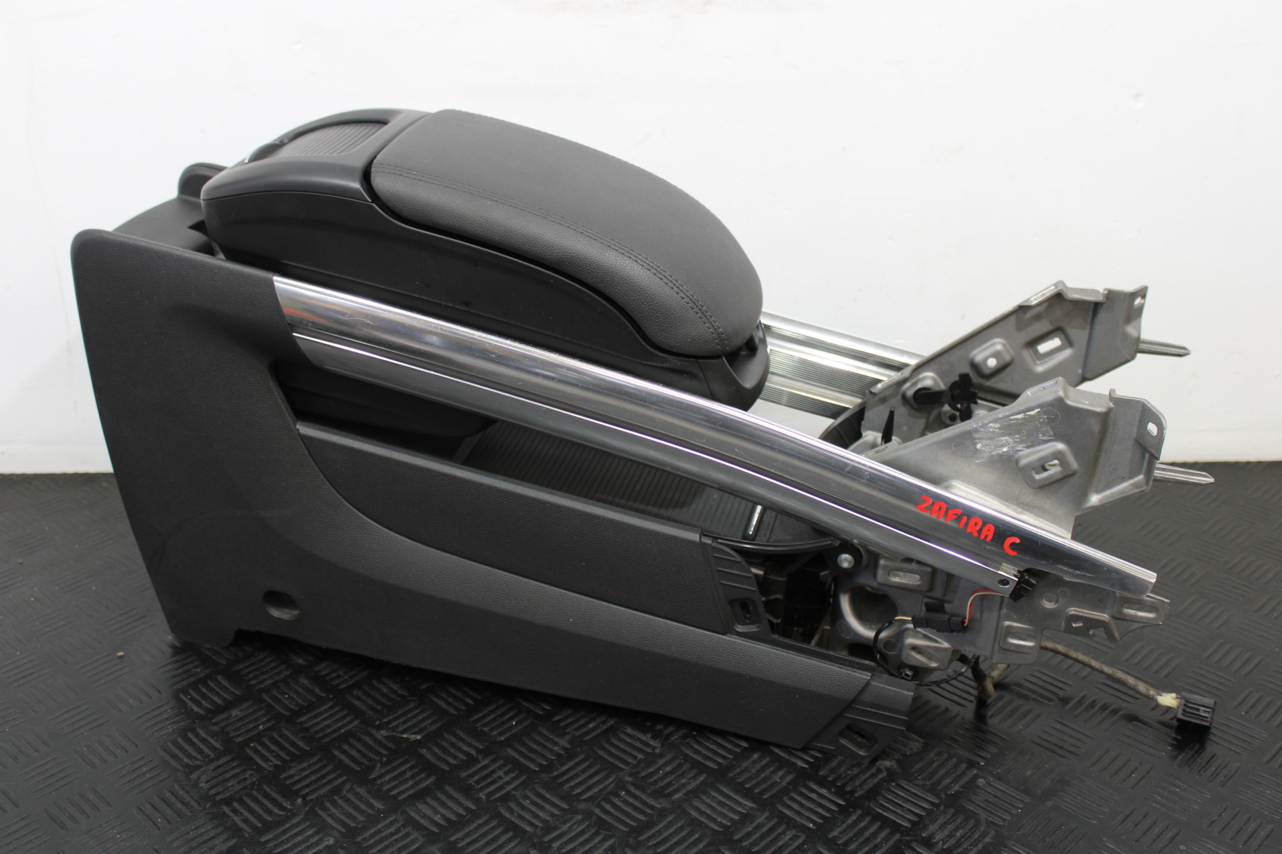 TUNEL central armrest OPEL ZAFIRA C