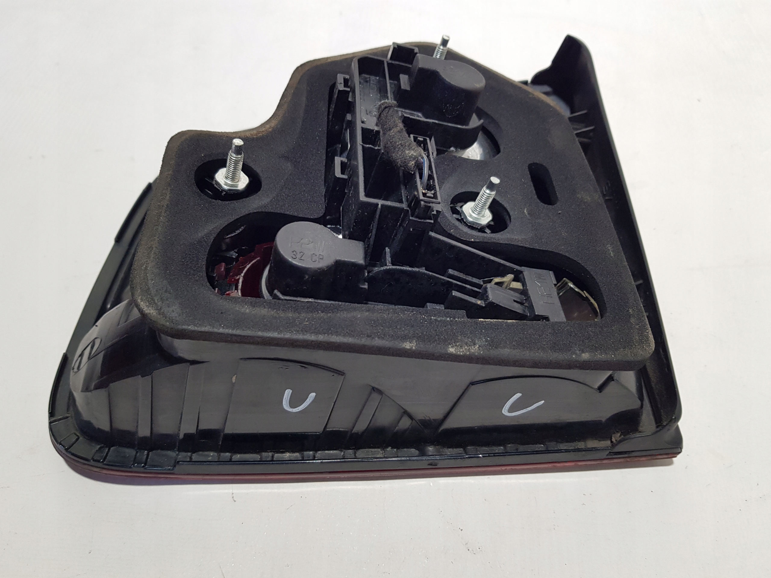 VW VOLKSWAGEN TOUAREG 7L light left rear part