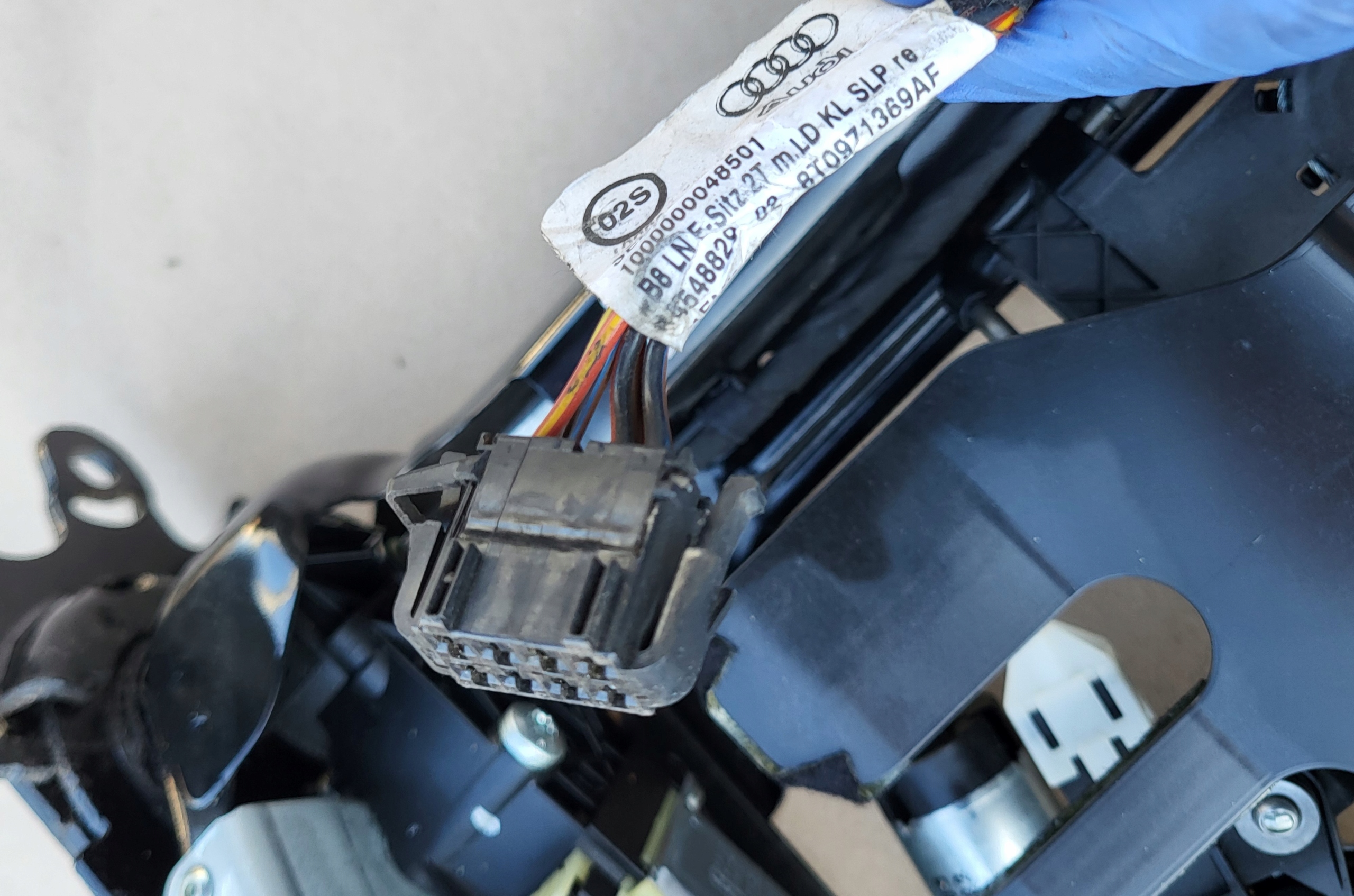 Support Console OPARCIA Siège Droit R AUDI A5 8F CABRIOLET OE EU