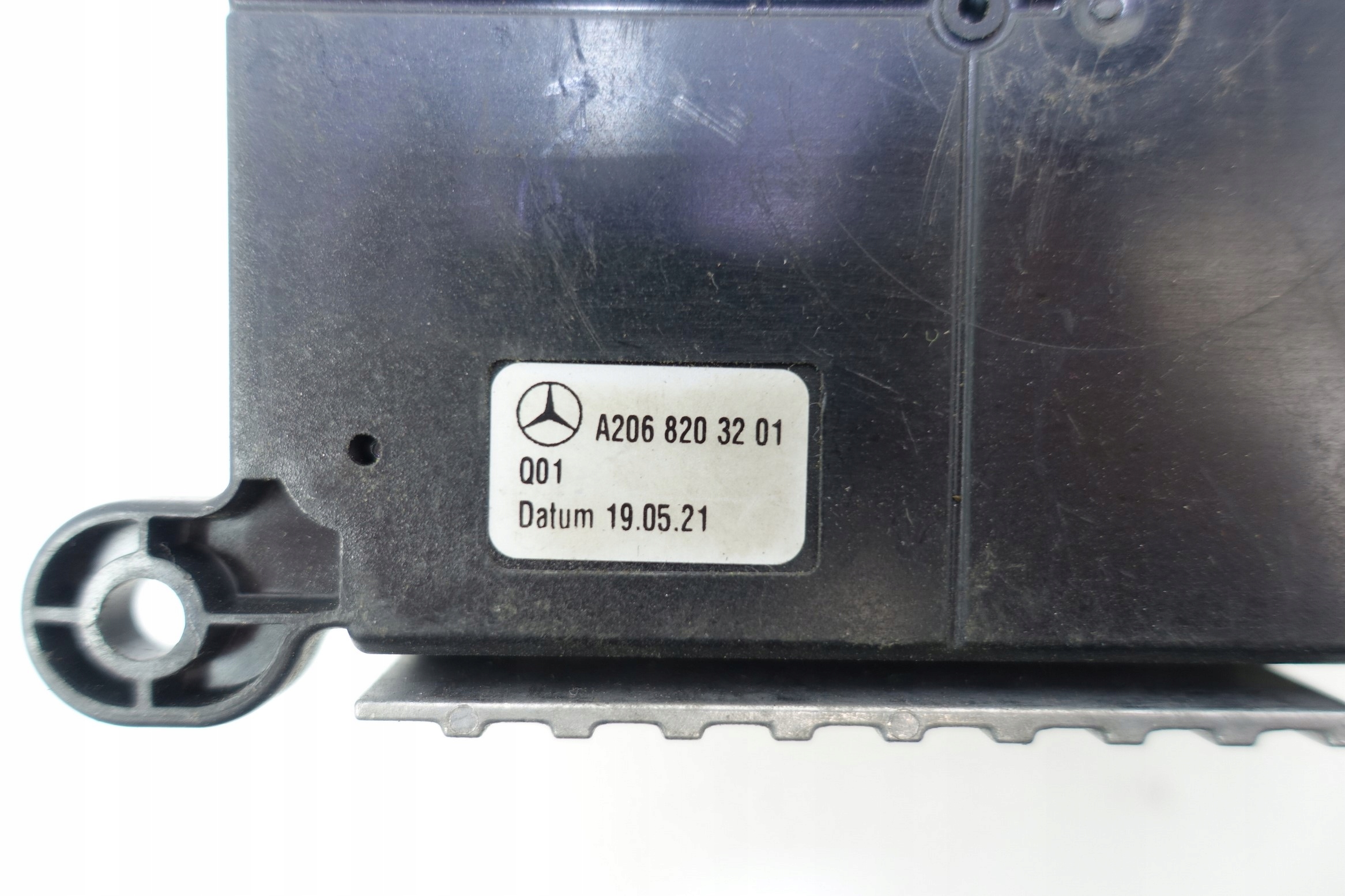 module control unit MULTIMEDIALNY MERCEDES A2068203201