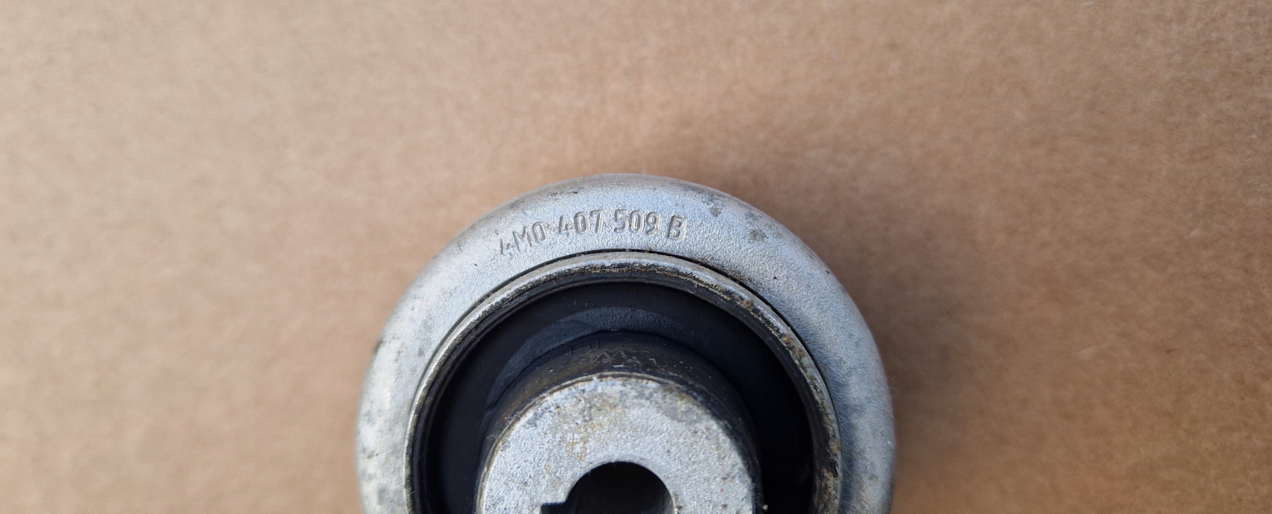 arm front left 4M0407509B original IDEAL AUDI Q7 4M