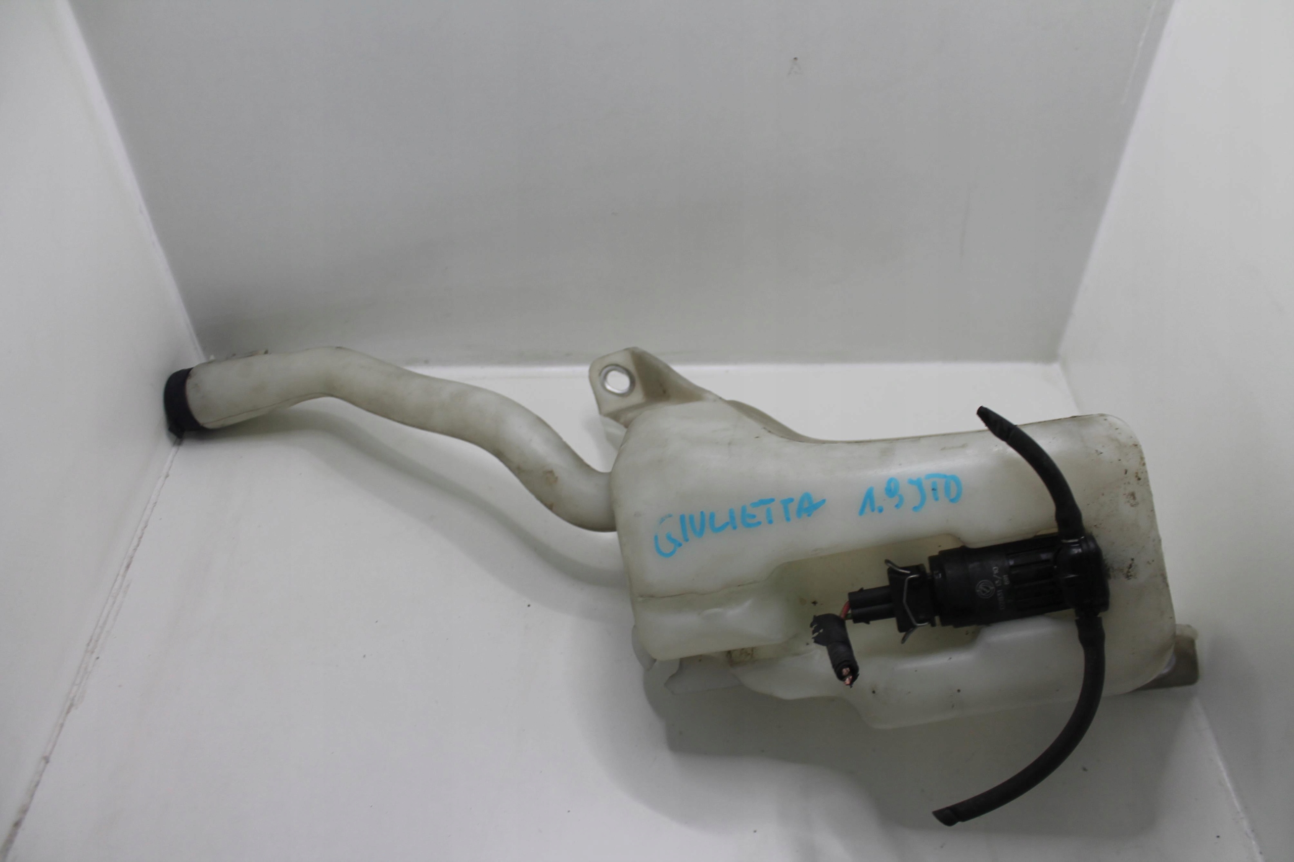 washer fluid tank ALFA ROMEO GIULIETTA 10-20