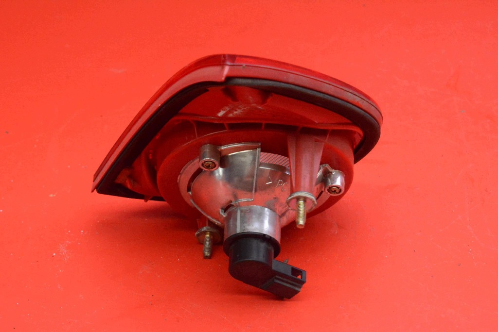 light right rear part rear 1K6945094E VW GOLF 5 V 5D HB 03-09