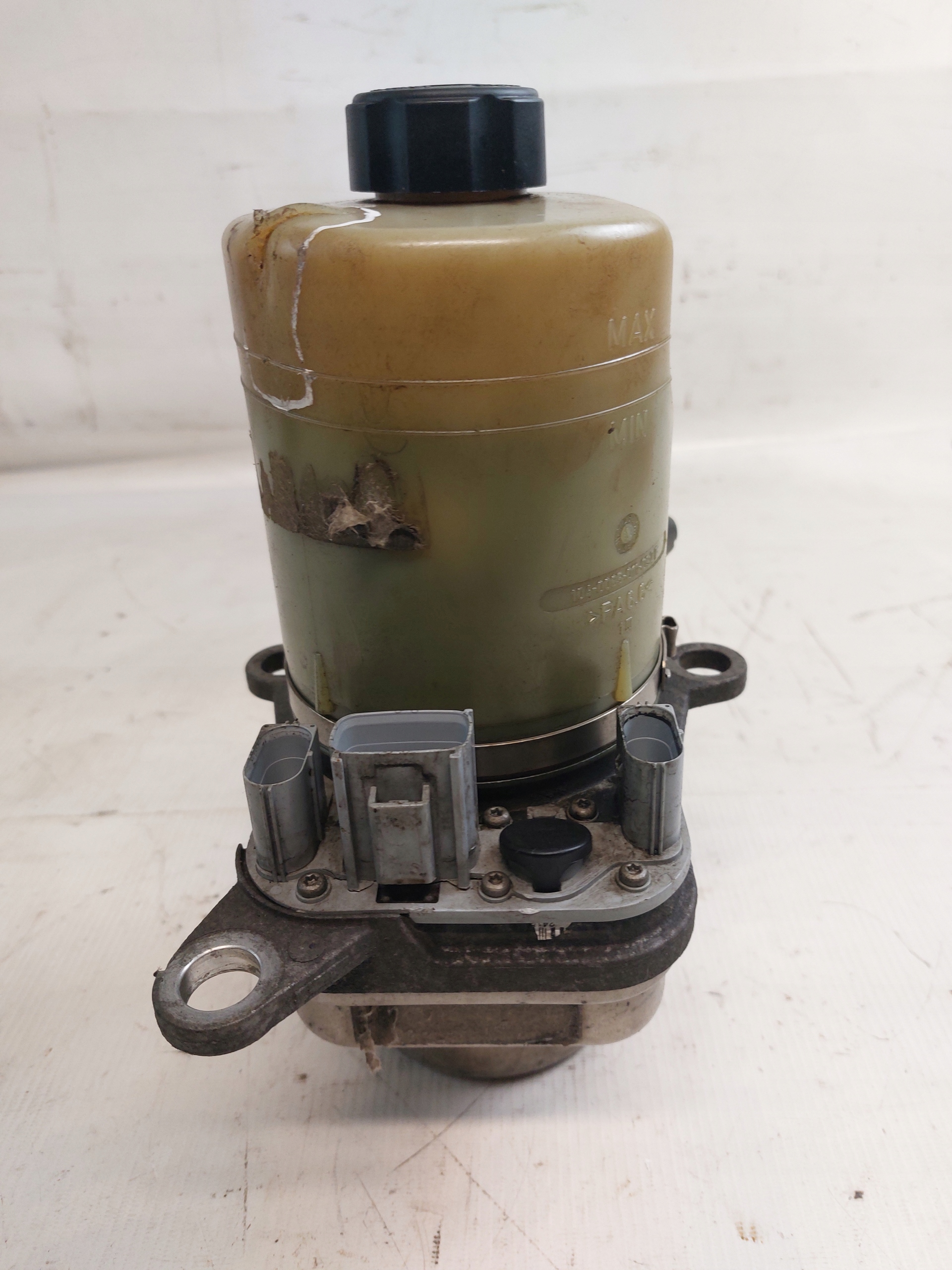 servo pump FORD KUGA and 2.0TDCI